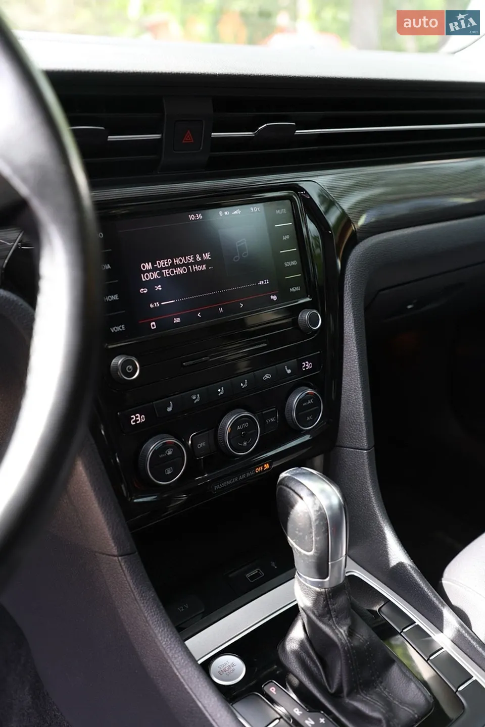 2019 Volkswagen Passat - мініатюра 19