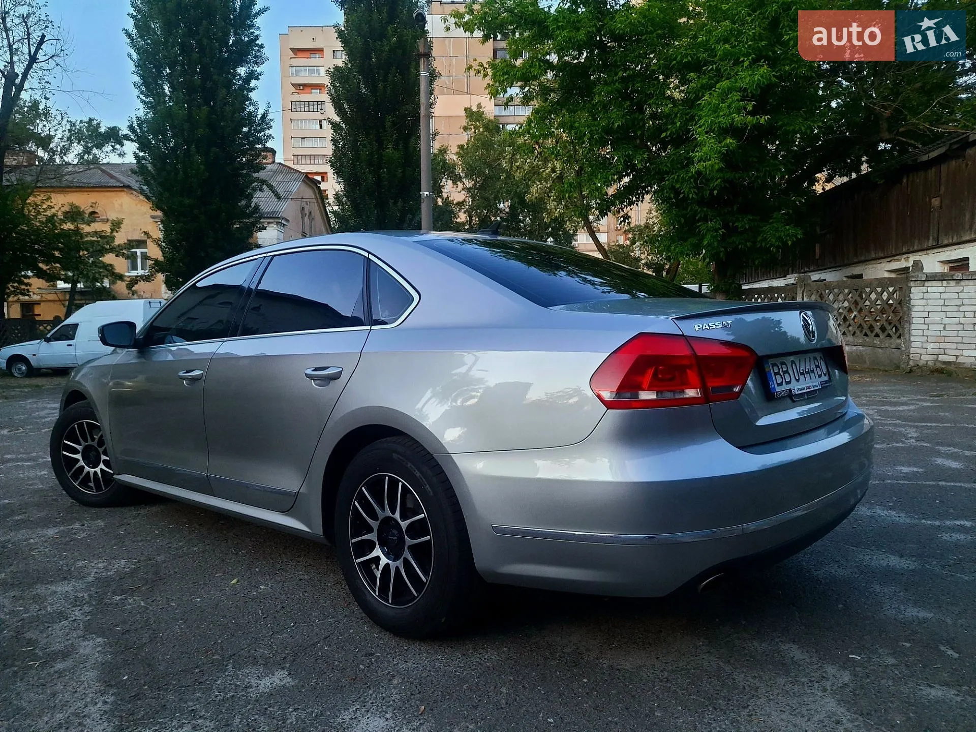2013 Volkswagen Passat - мініатюра 15