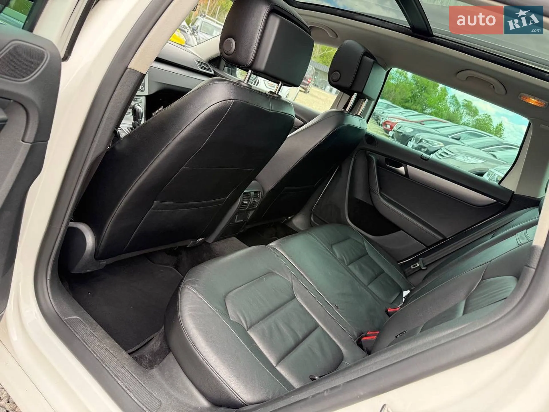 2013 Volkswagen Passat - мініатюра 45