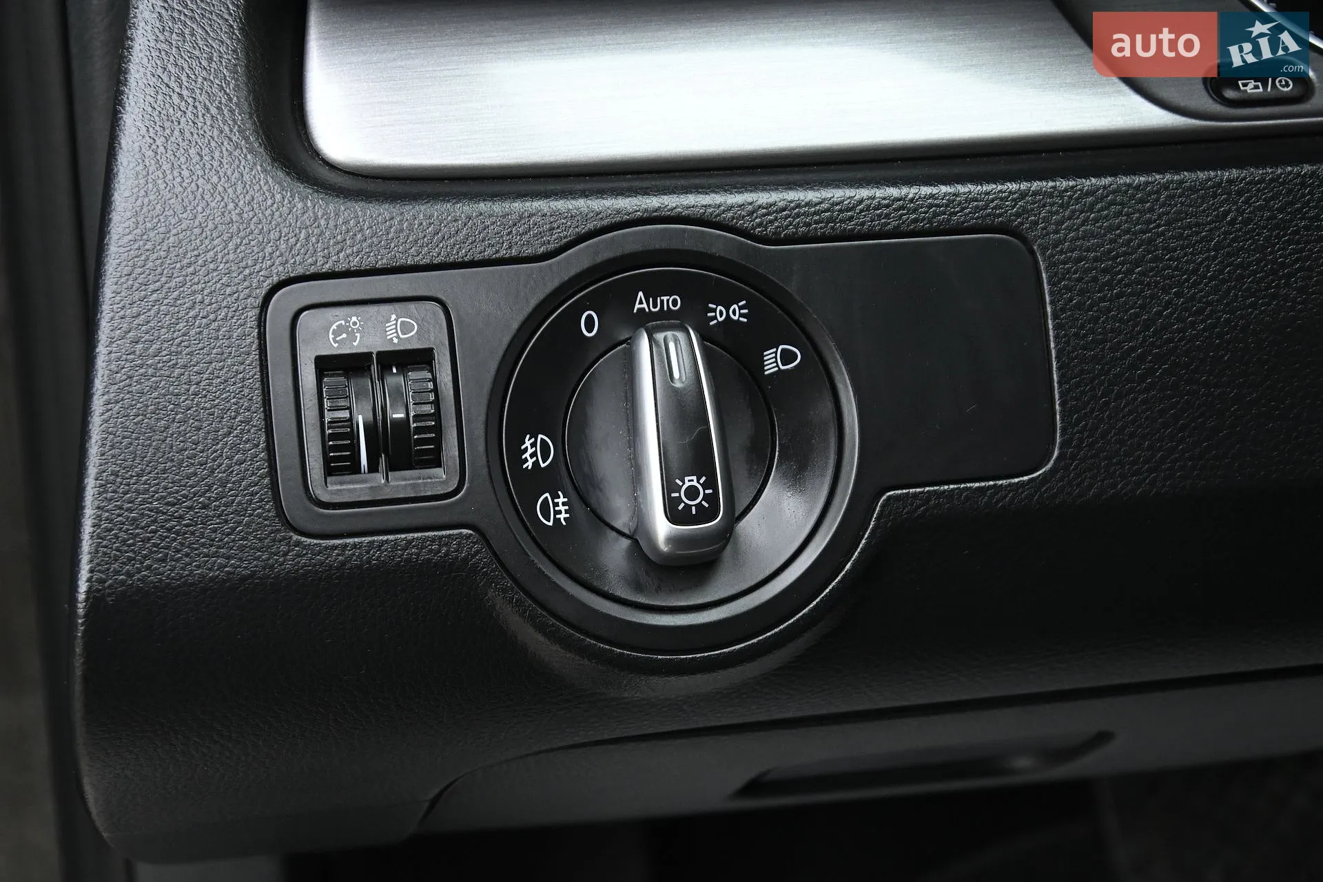 2014 Volkswagen Passat - мініатюра 19