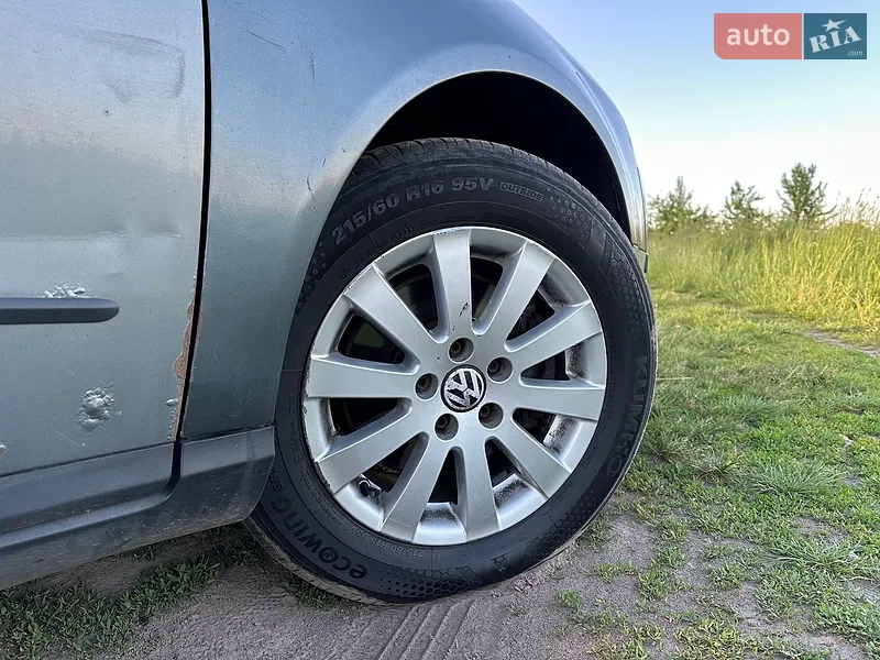 Volkswagen Passat 2005 VIN WVWZZZ3CZ6E010745 фото оголошення 9 з 54
