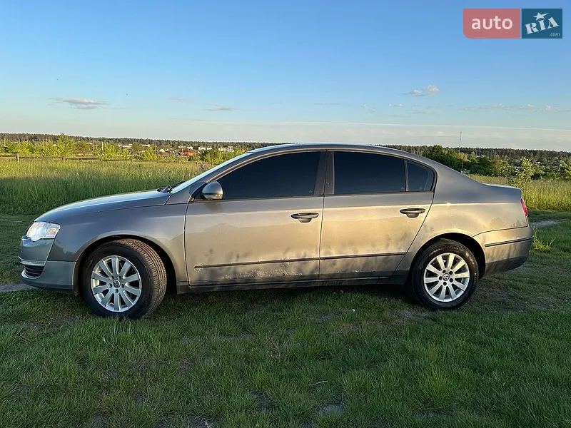 Volkswagen Passat 2005 VIN WVWZZZ3CZ6E010745 фото оголошення 13 з 54