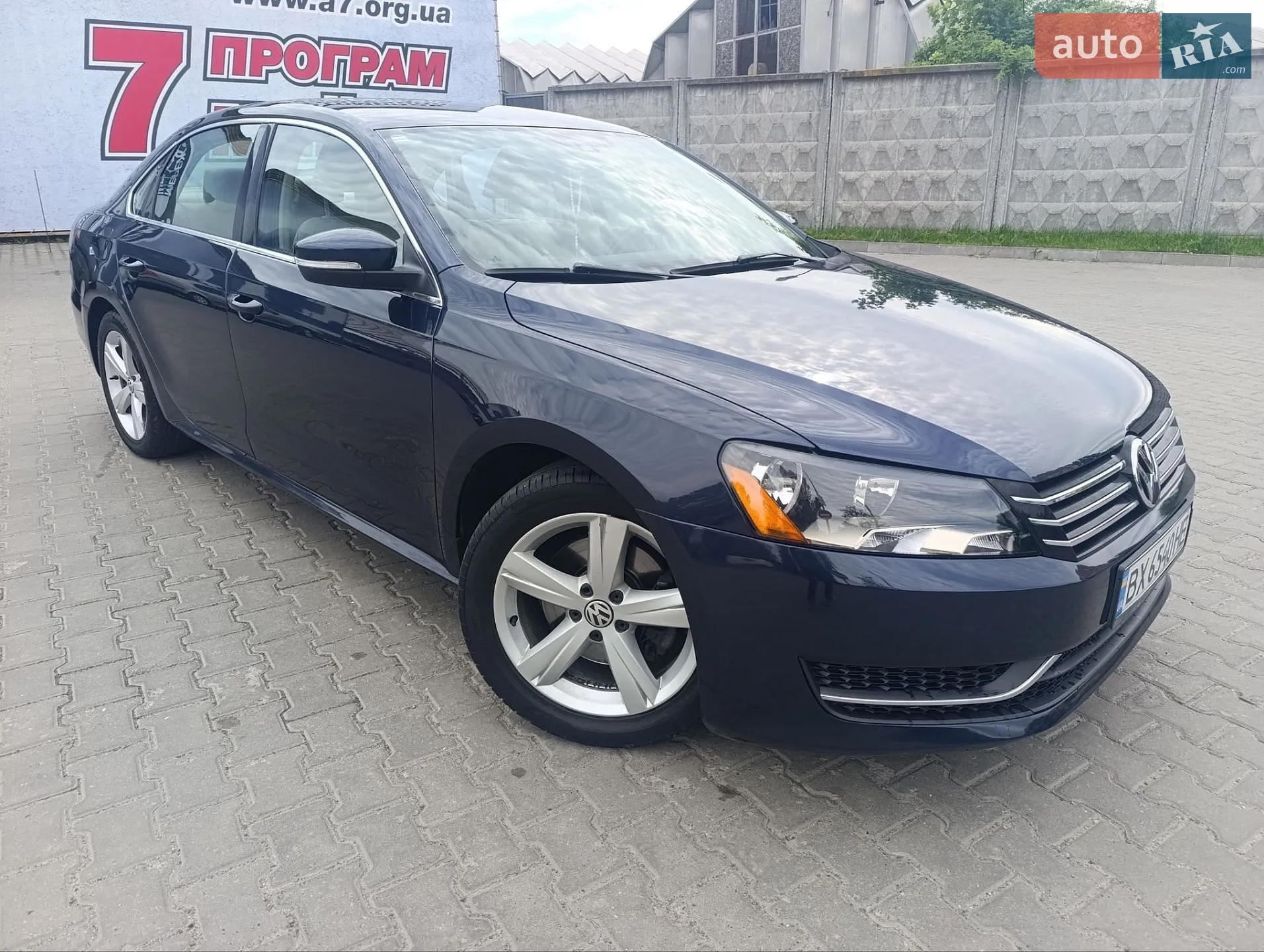 2013 Volkswagen Passat - фото 1