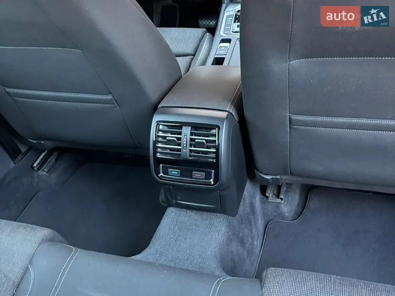 Volkswagen Passat 2016 VIN WVWZZZ3CZGE151511 фото оголошення 8 з 54