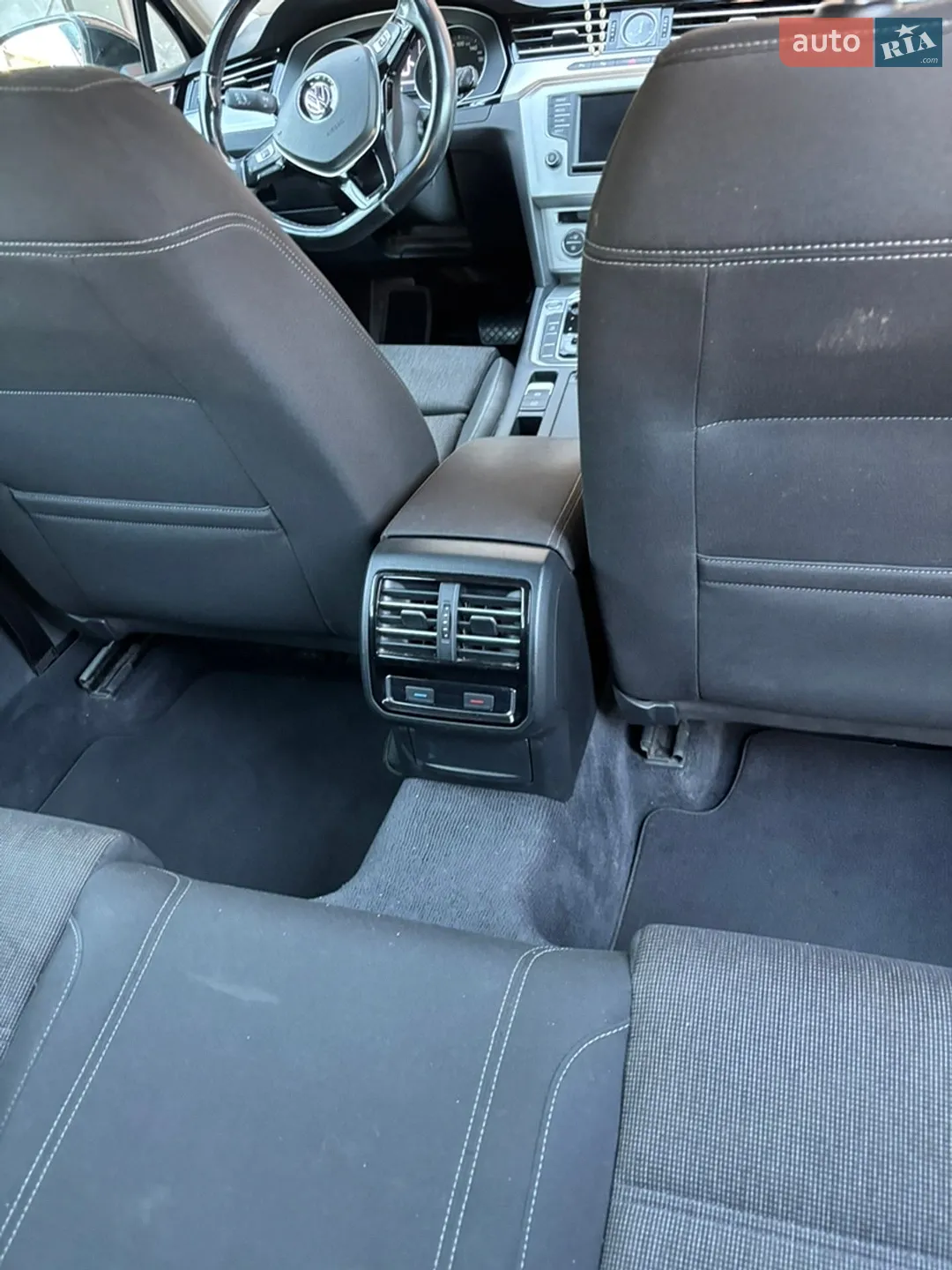 2016 Volkswagen Passat - мініатюра 8