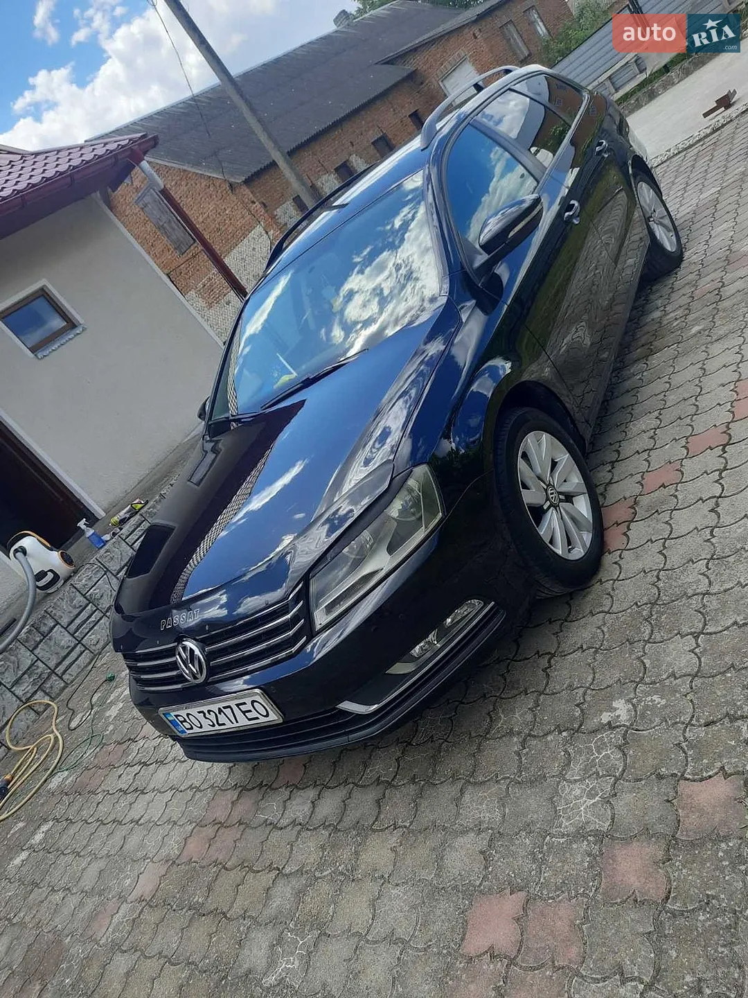 2012 Volkswagen Passat - мініатюра 3