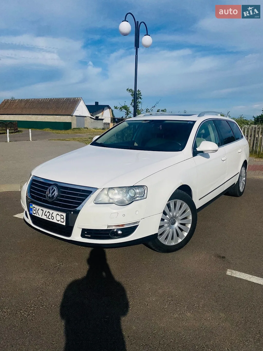 2010 Volkswagen Passat - фото 1