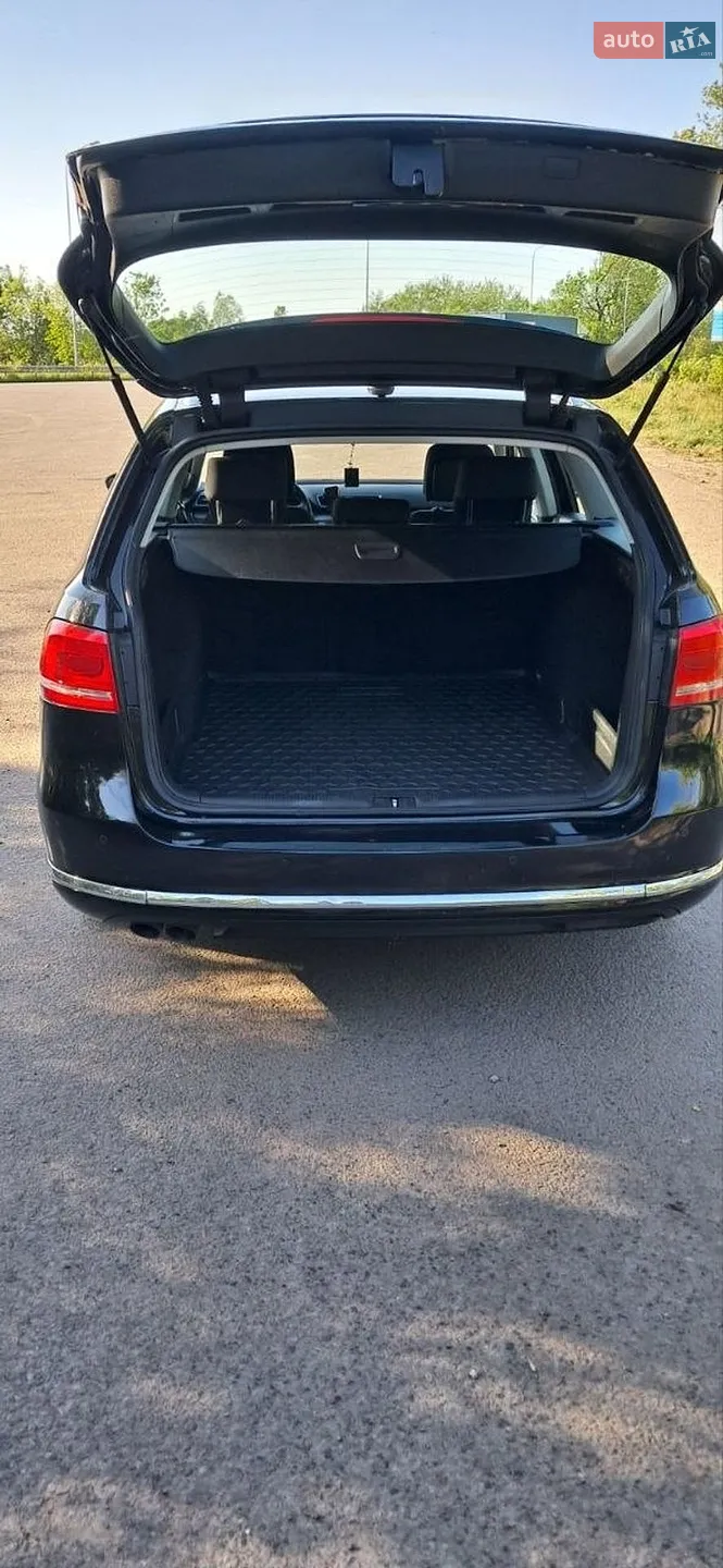 2013 Volkswagen Passat - мініатюра 2