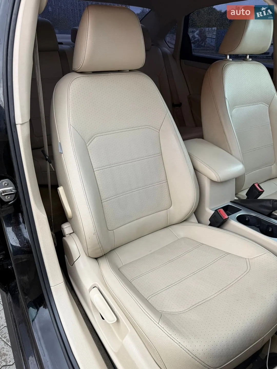 2013 Volkswagen Passat - мініатюра 47