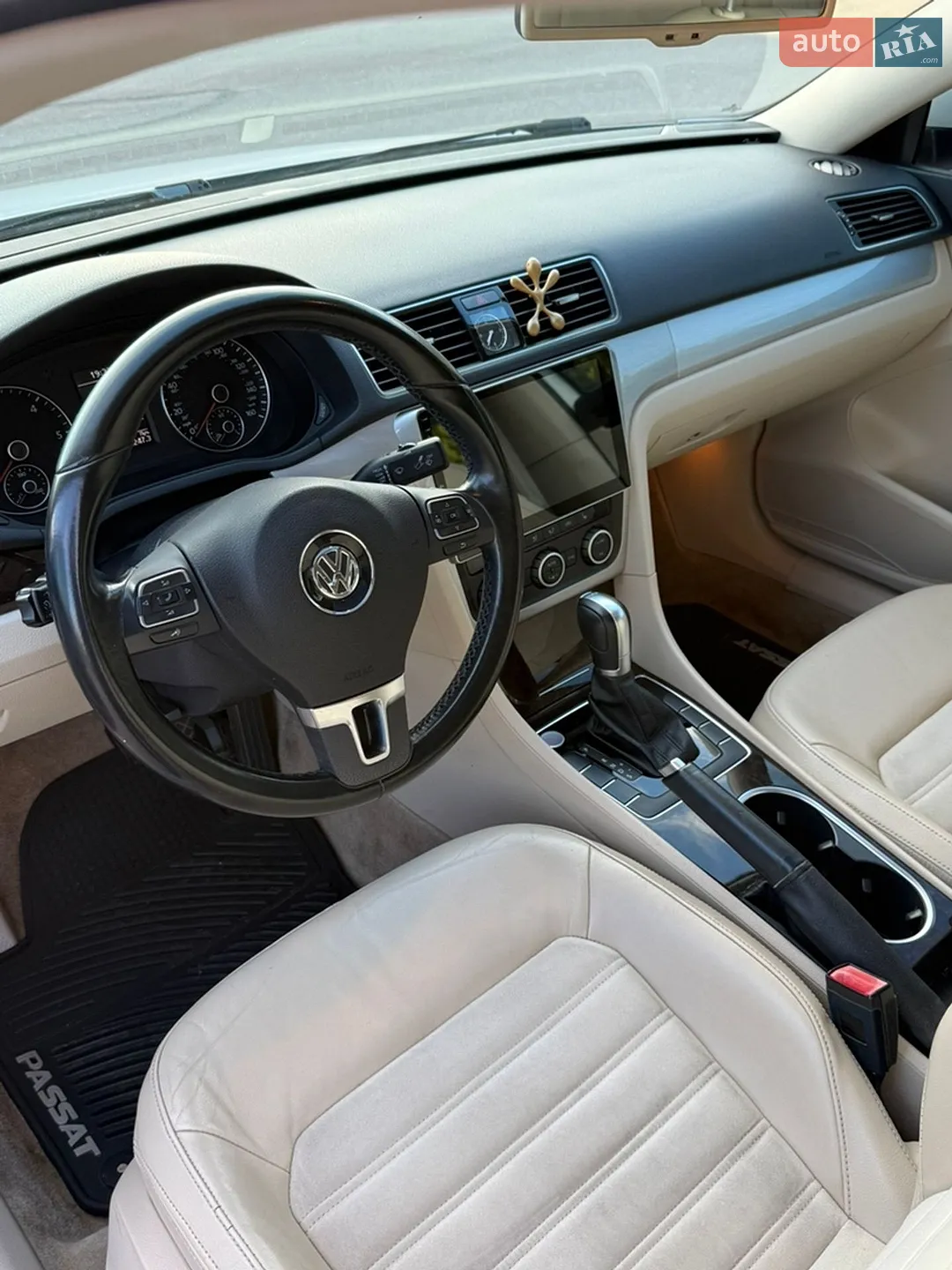 2015 Volkswagen Passat - мініатюра 16