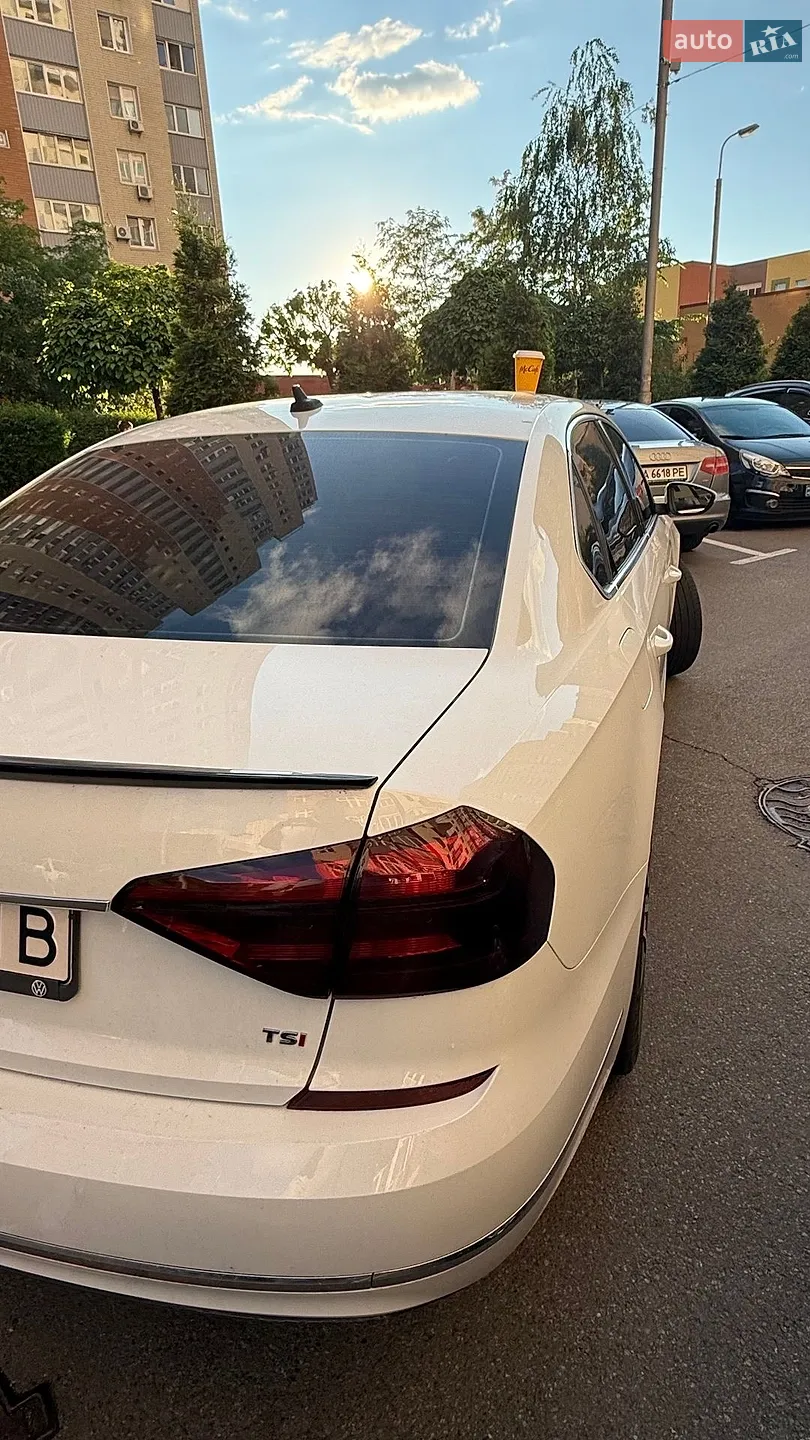 2016 Volkswagen Passat - мініатюра 31