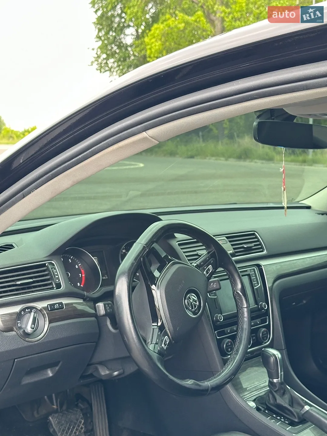 2017 Volkswagen Passat - мініатюра 9