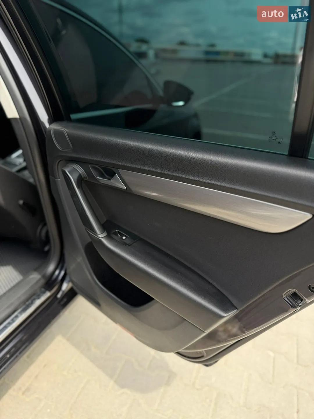 2011 Volkswagen Passat - мініатюра 27
