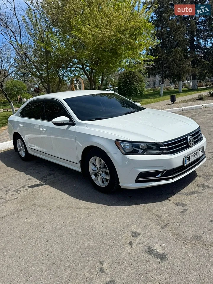 2018 Volkswagen Passat - мініатюра 18