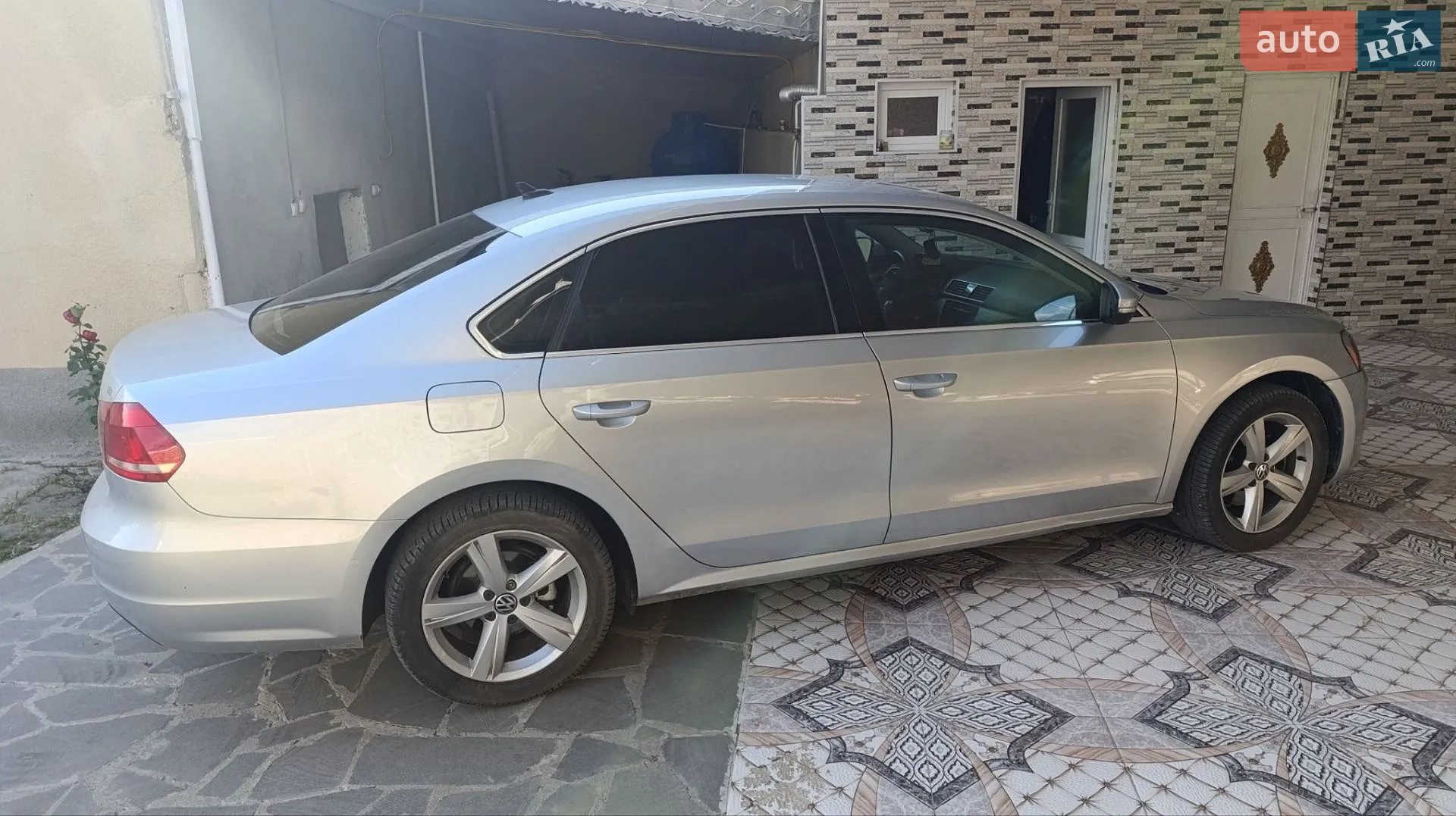 2012 Volkswagen Passat - мініатюра 2