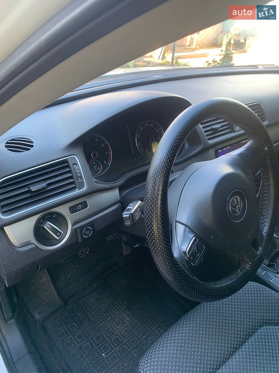 2012 Volkswagen Passat - мініатюра 15