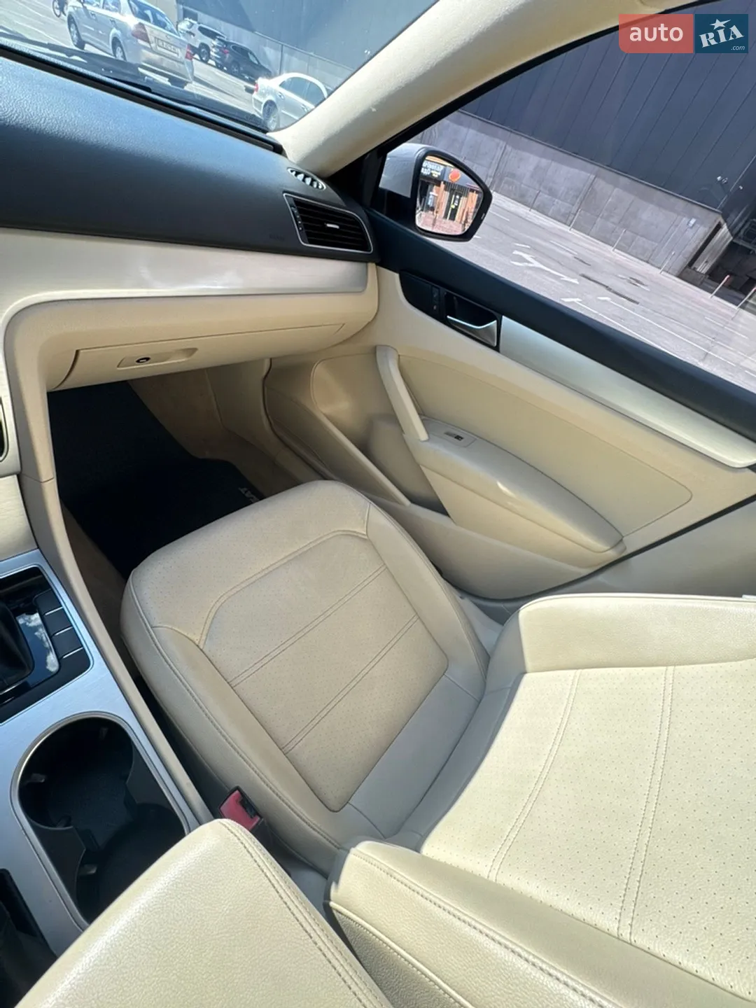 2012 Volkswagen Passat - мініатюра 28