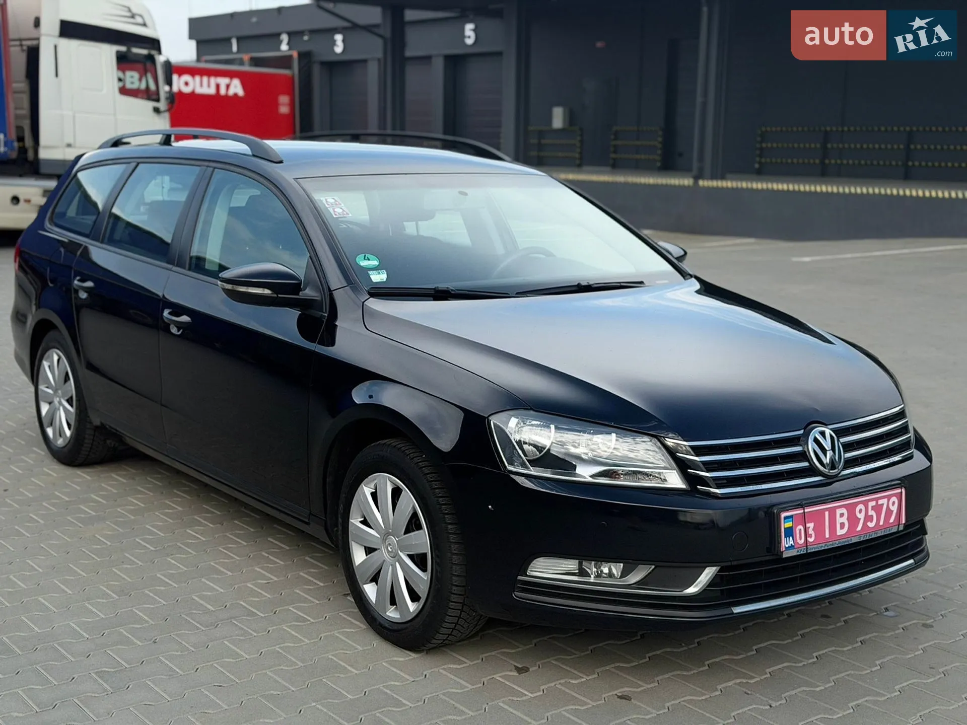 2012 Volkswagen Passat - мініатюра 3