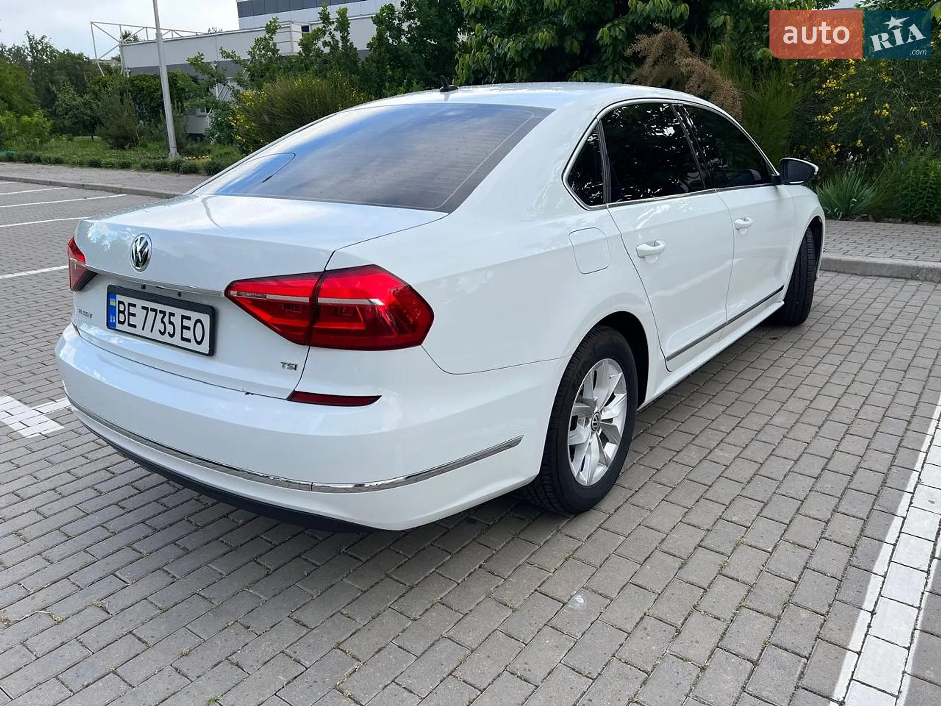 2016 Volkswagen Passat - мініатюра 10