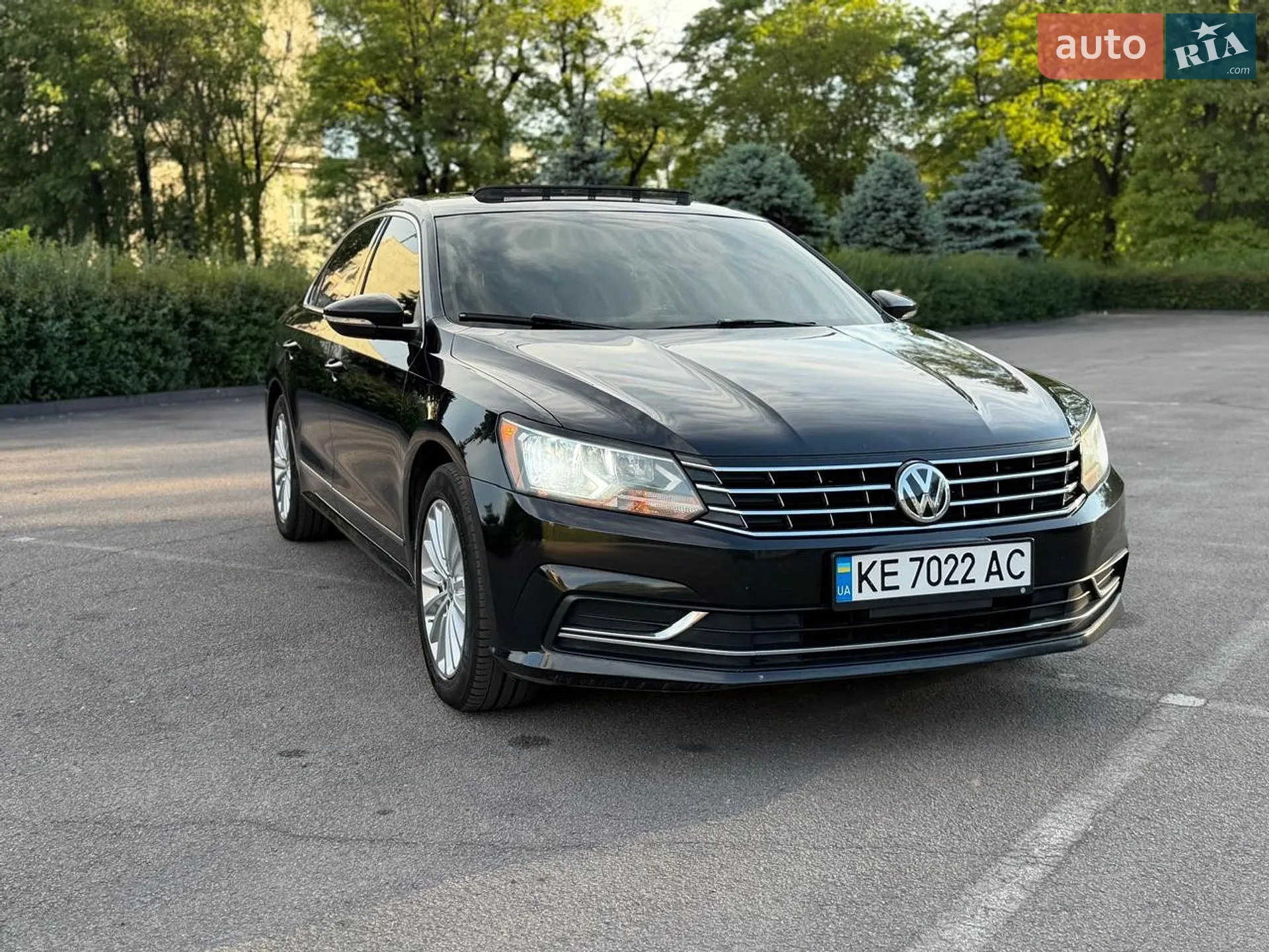 2016 Volkswagen Passat - мініатюра 2