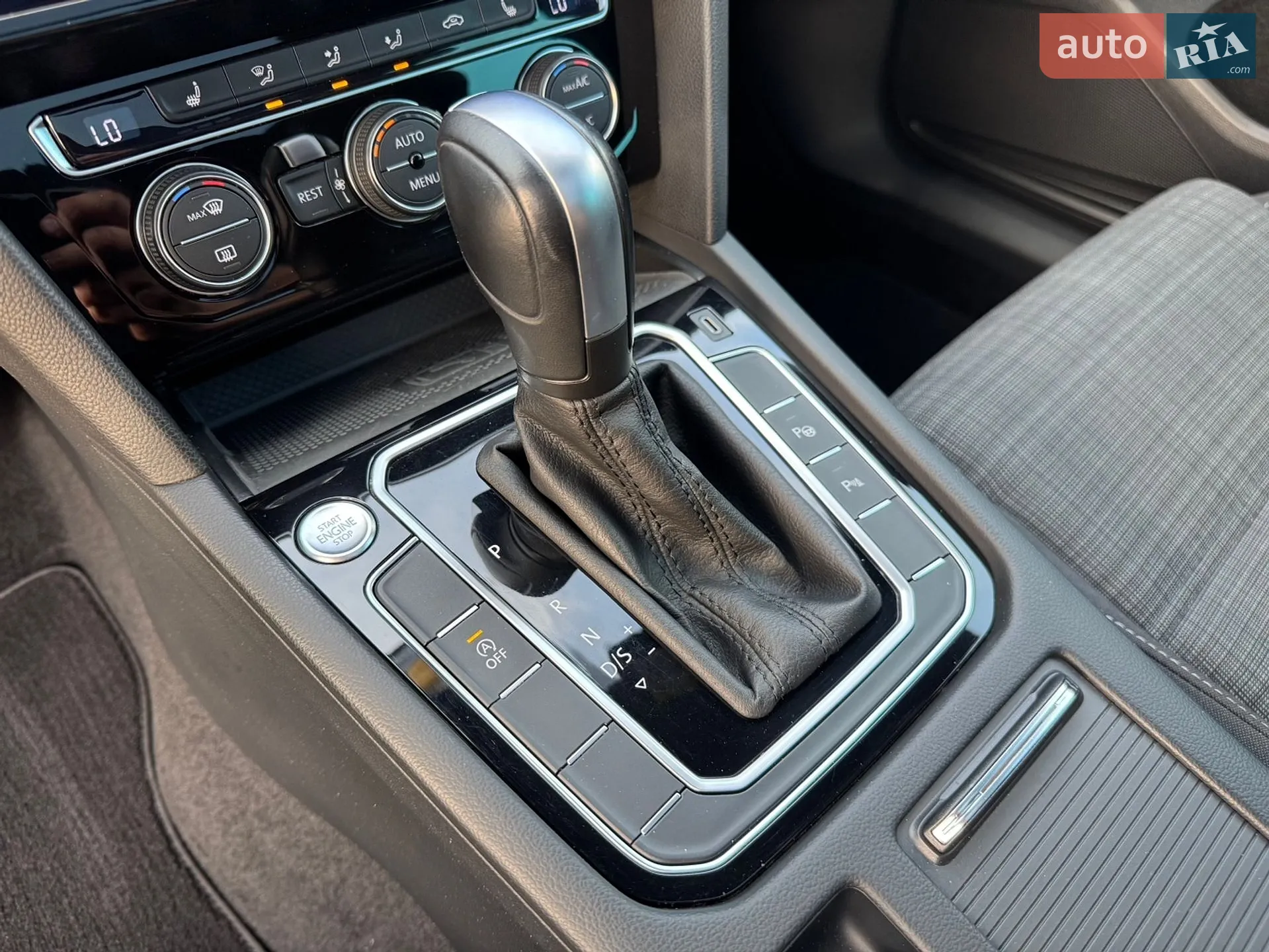 2019 Volkswagen Passat - мініатюра 43