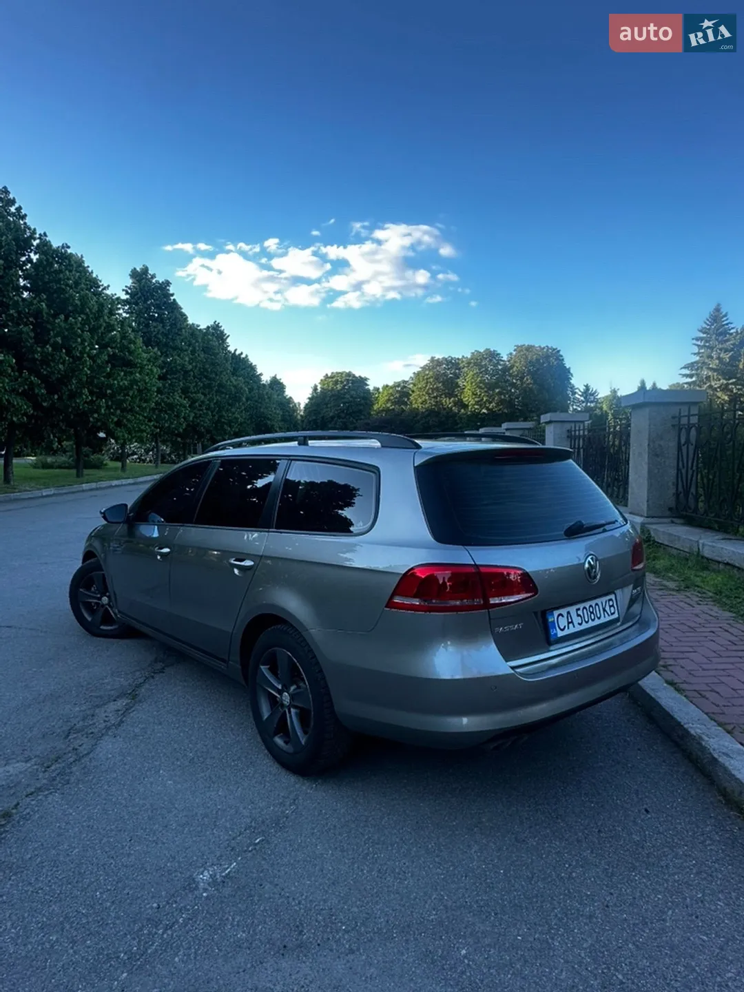2013 Volkswagen Passat - мініатюра 20