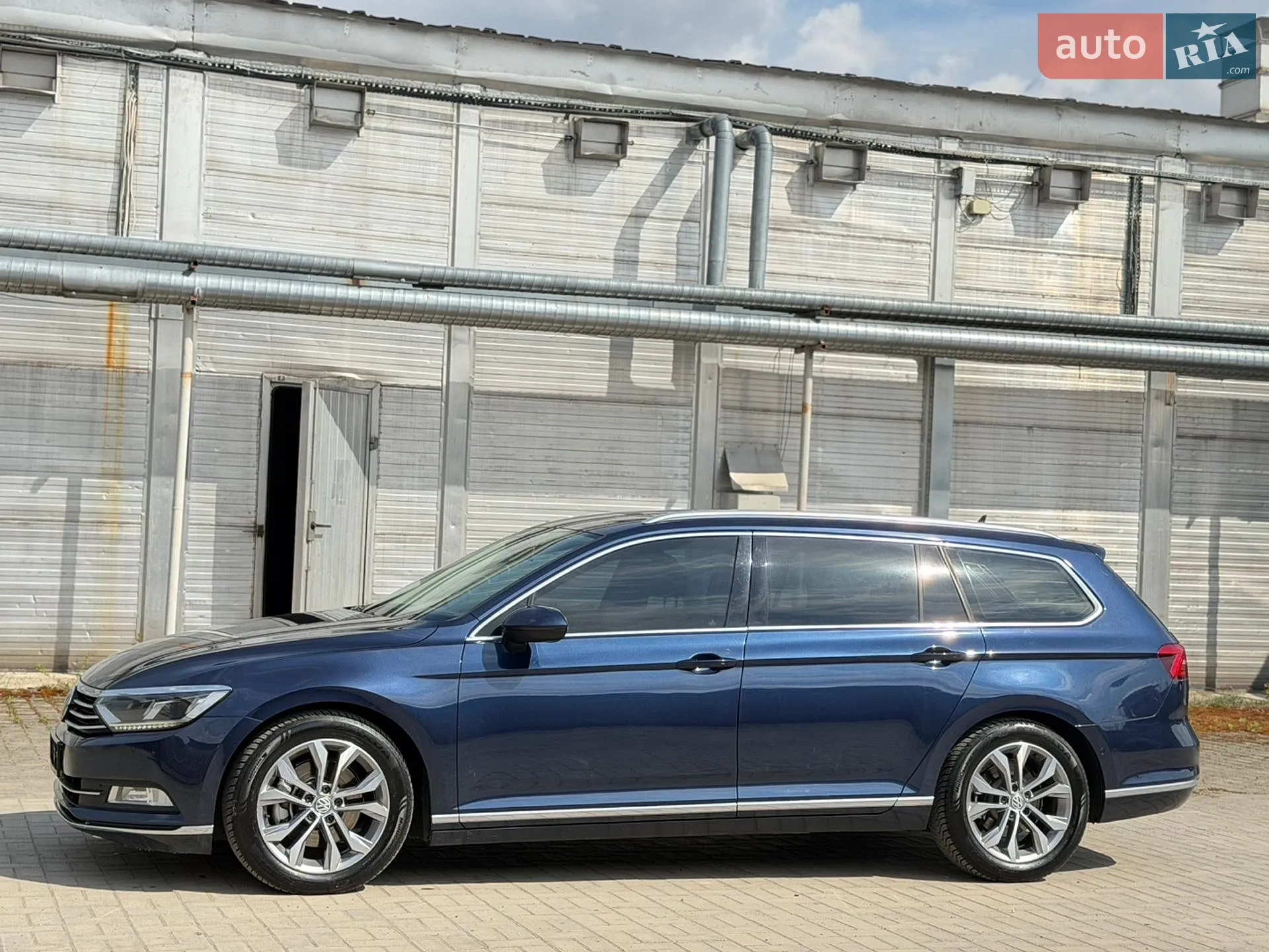 2015 Volkswagen Passat - мініатюра 6