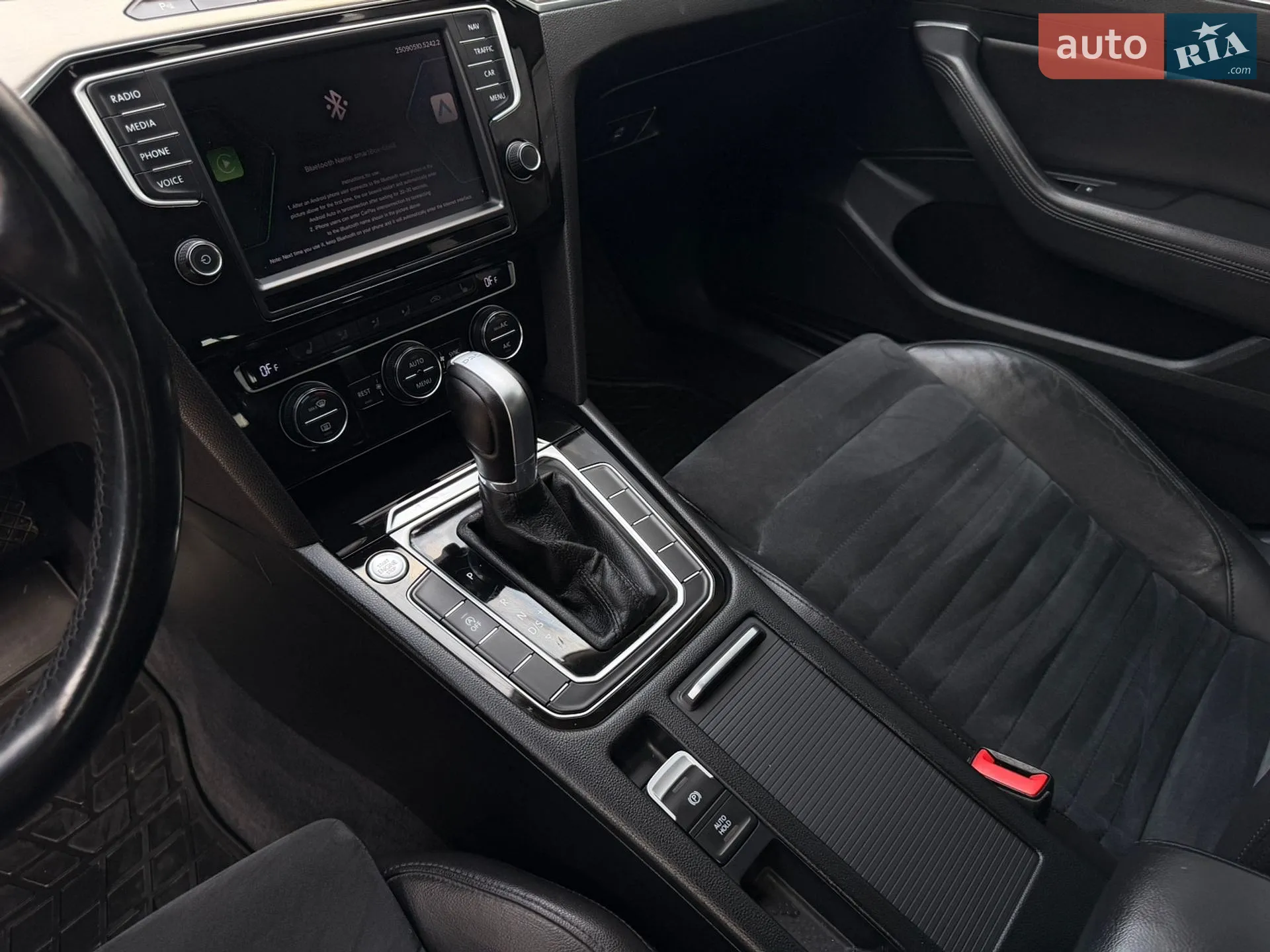 2015 Volkswagen Passat - мініатюра 41