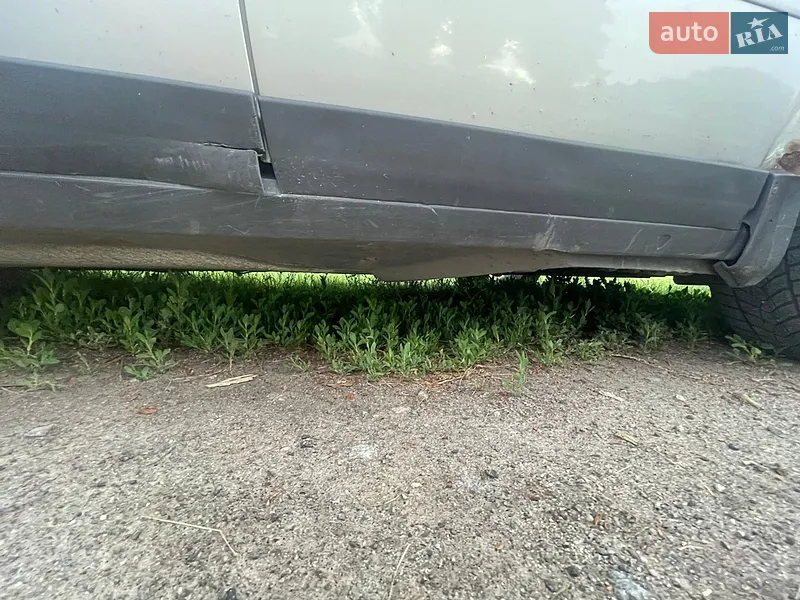 Volkswagen Passat 1997 VIN WVWZZZ3BZVE053532 фото оголошення 6 з 40