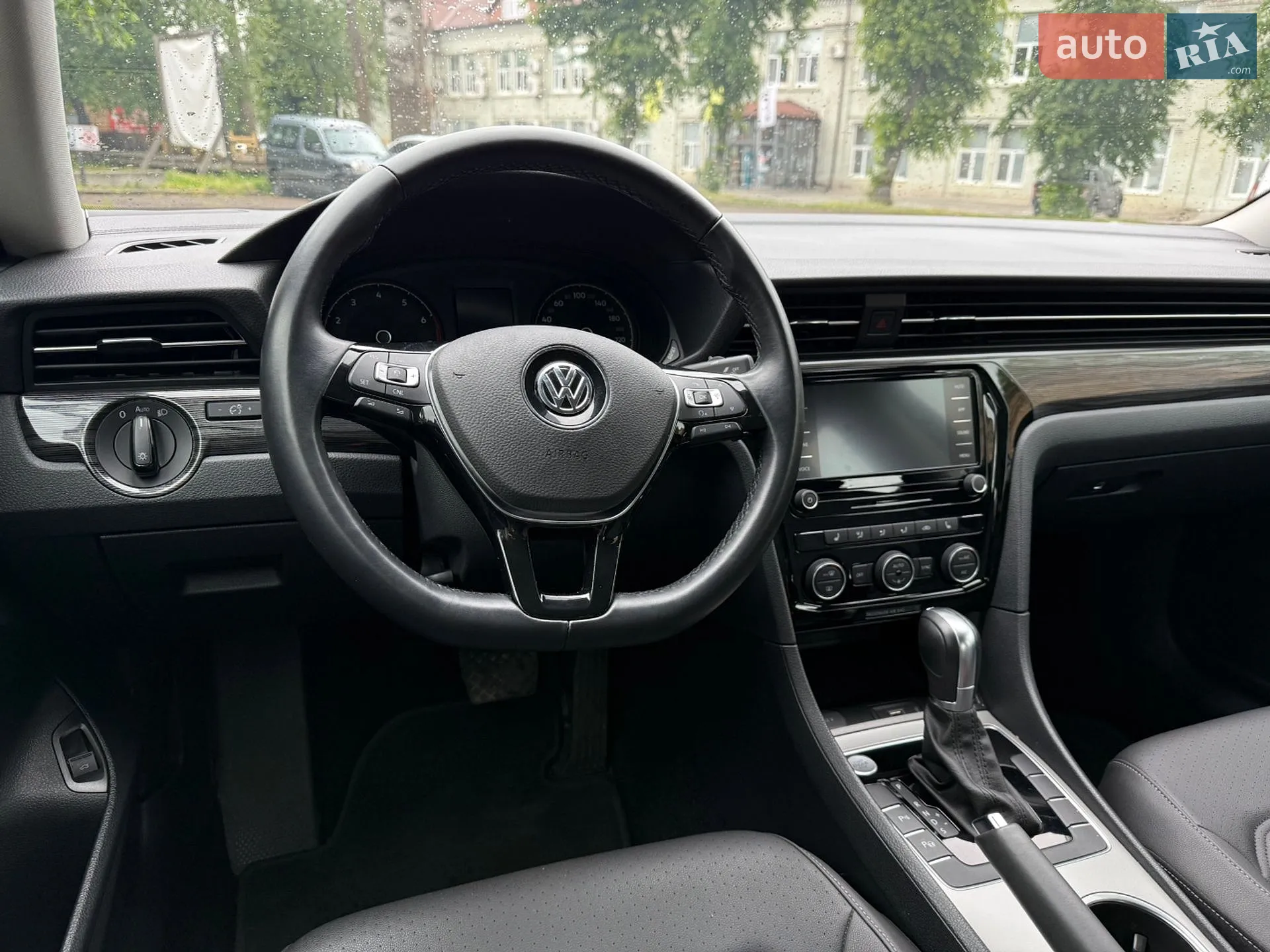 2020 Volkswagen Passat - мініатюра 32