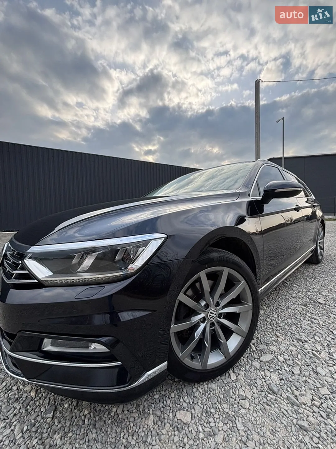 2017 Volkswagen Passat - мініатюра 9