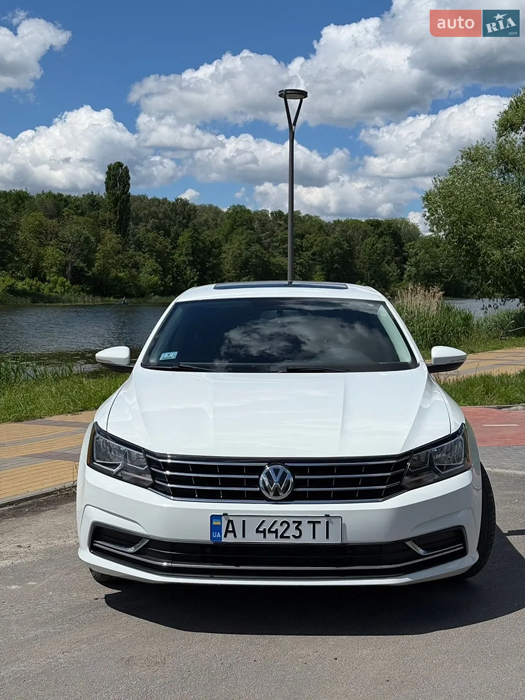2018 Volkswagen Passat - мініатюра 4