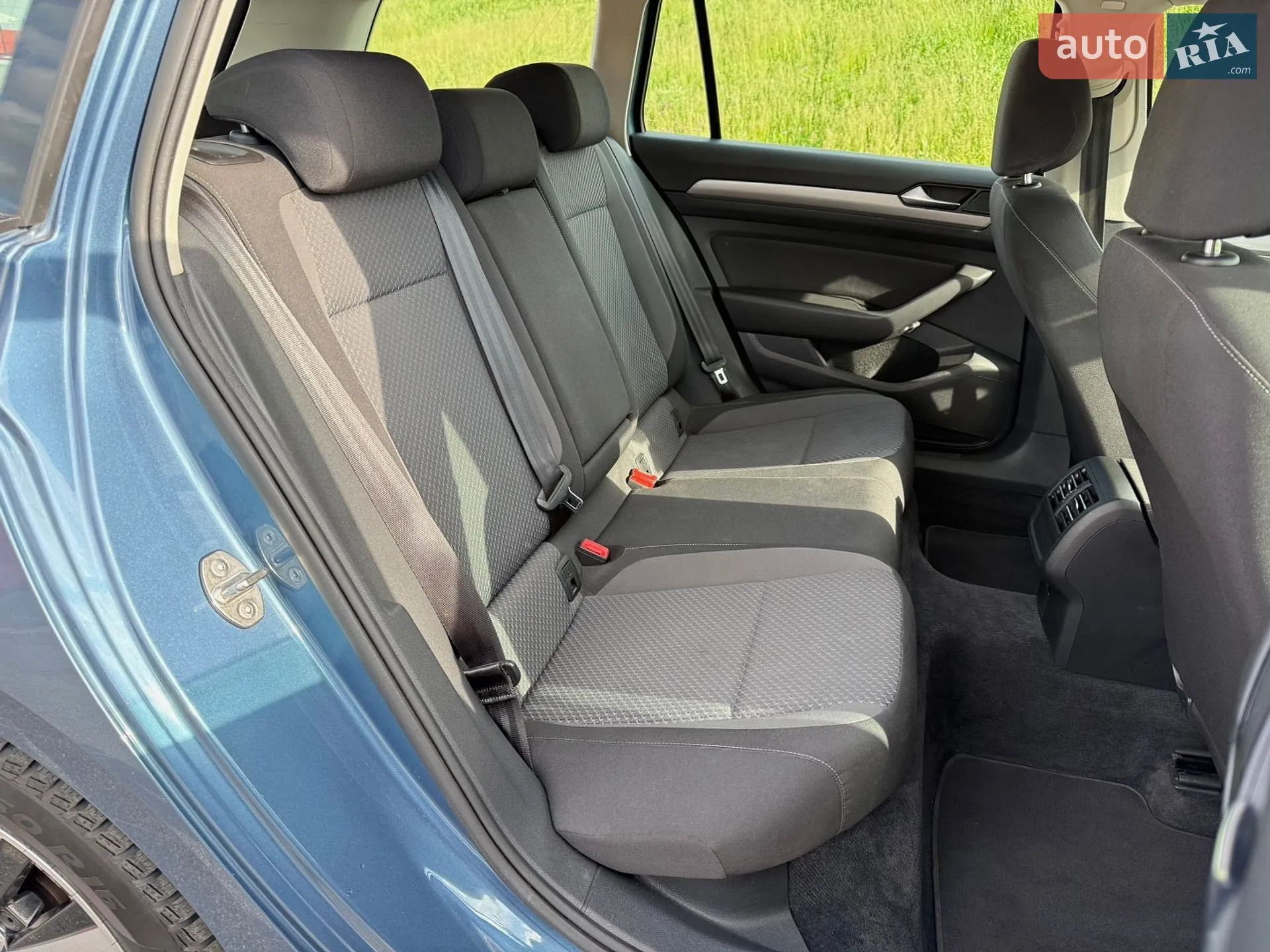 2016 Volkswagen Passat - мініатюра 37