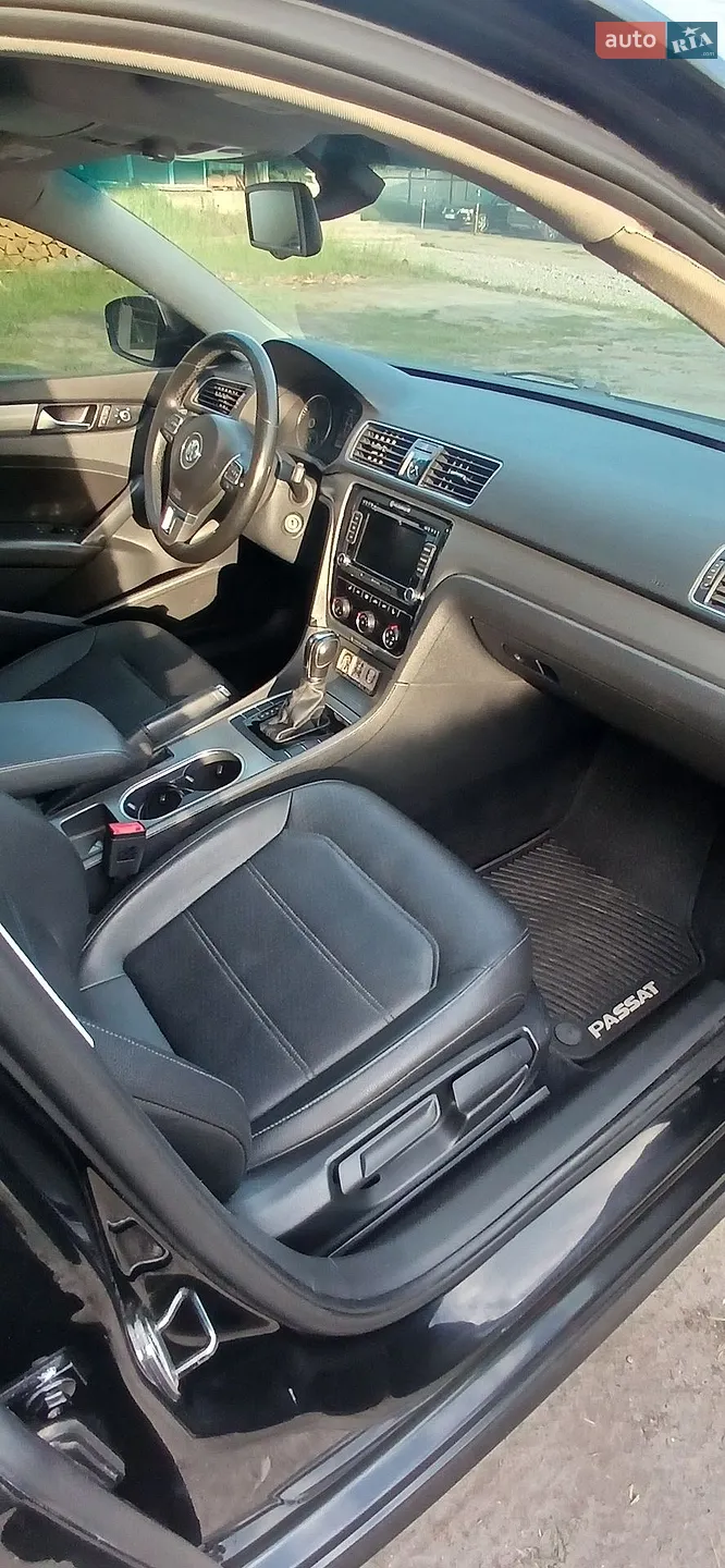 2014 Volkswagen Passat - мініатюра 9