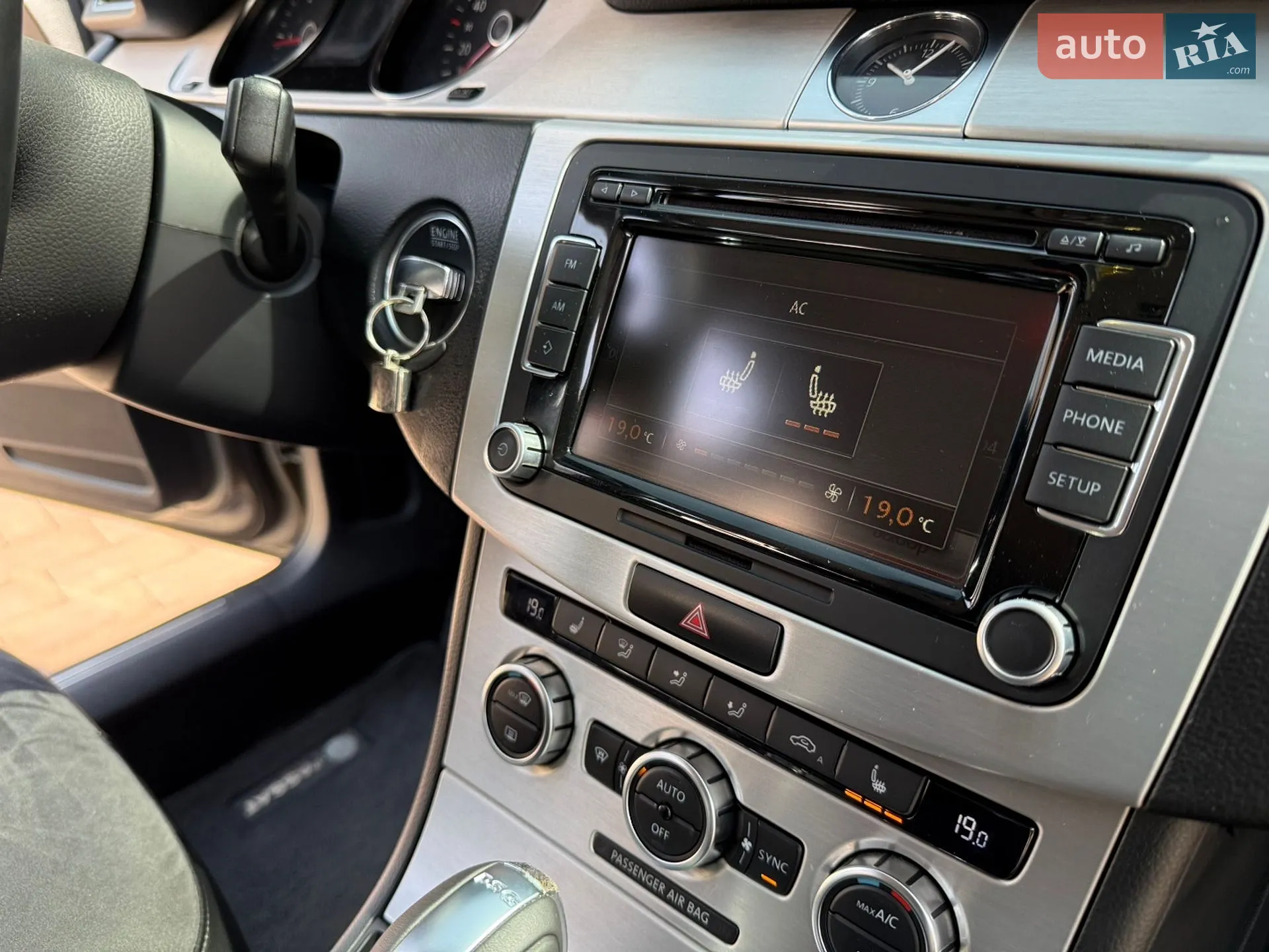 2014 Volkswagen Passat - мініатюра 29