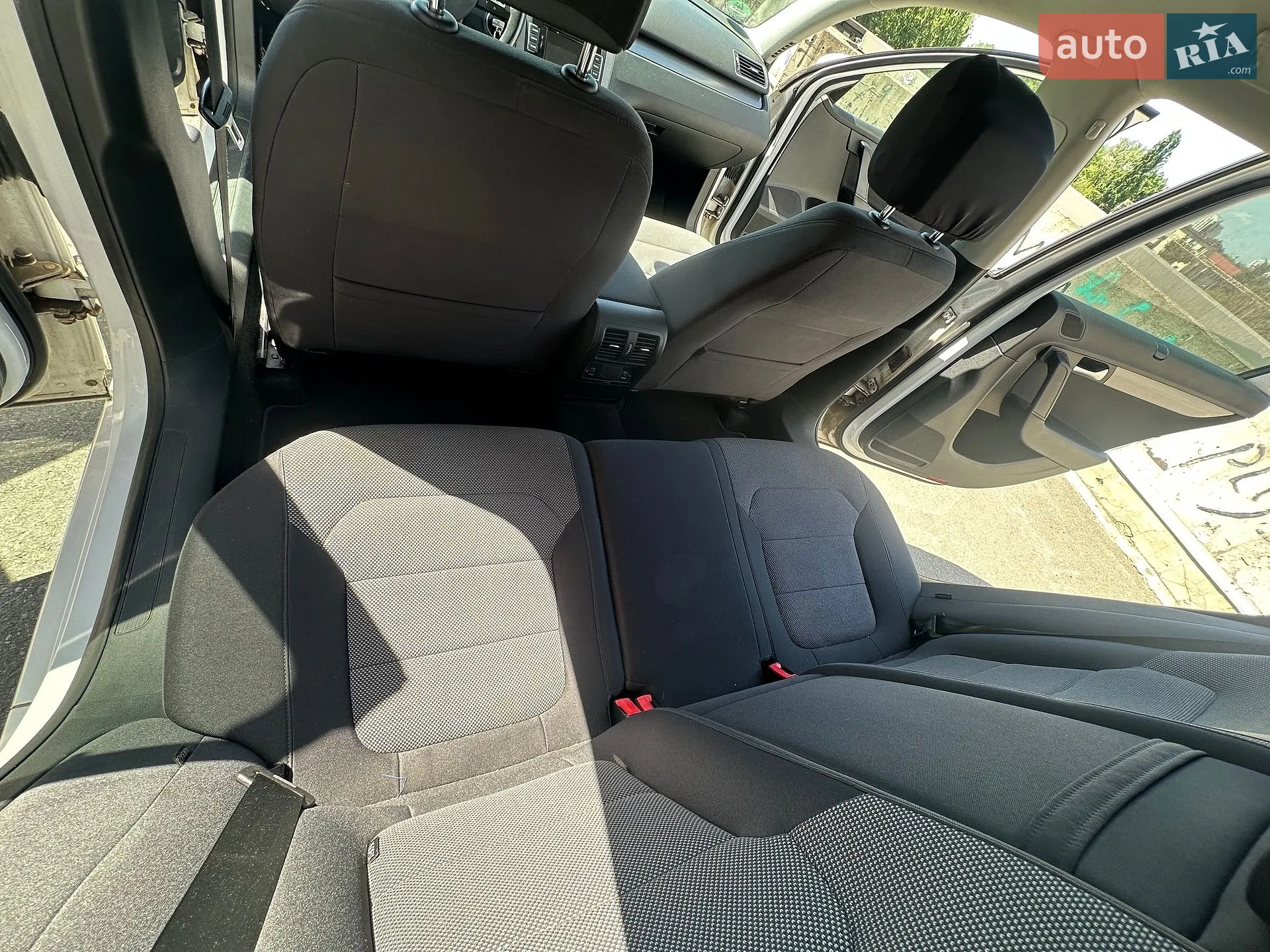2012 Volkswagen Passat - мініатюра 8
