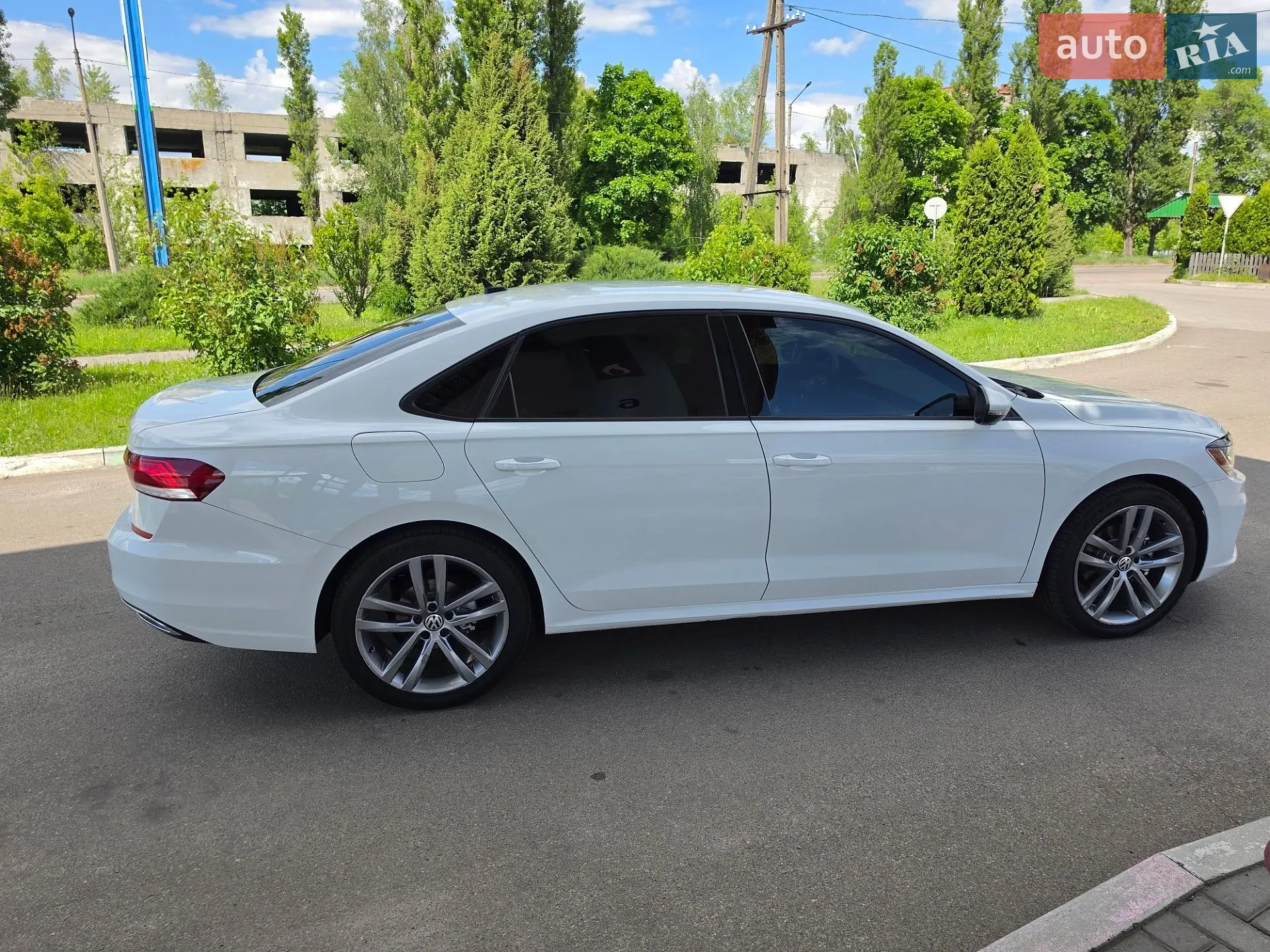 2019 Volkswagen Passat - мініатюра 12
