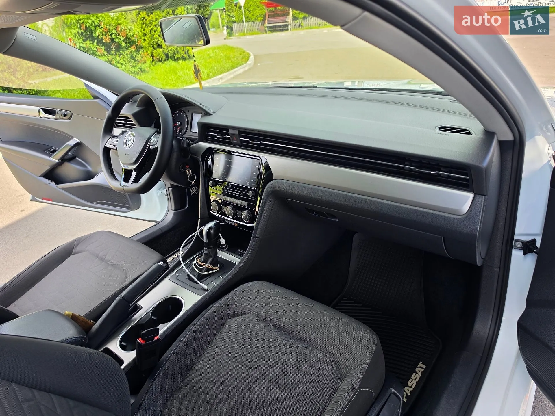 2019 Volkswagen Passat - мініатюра 18