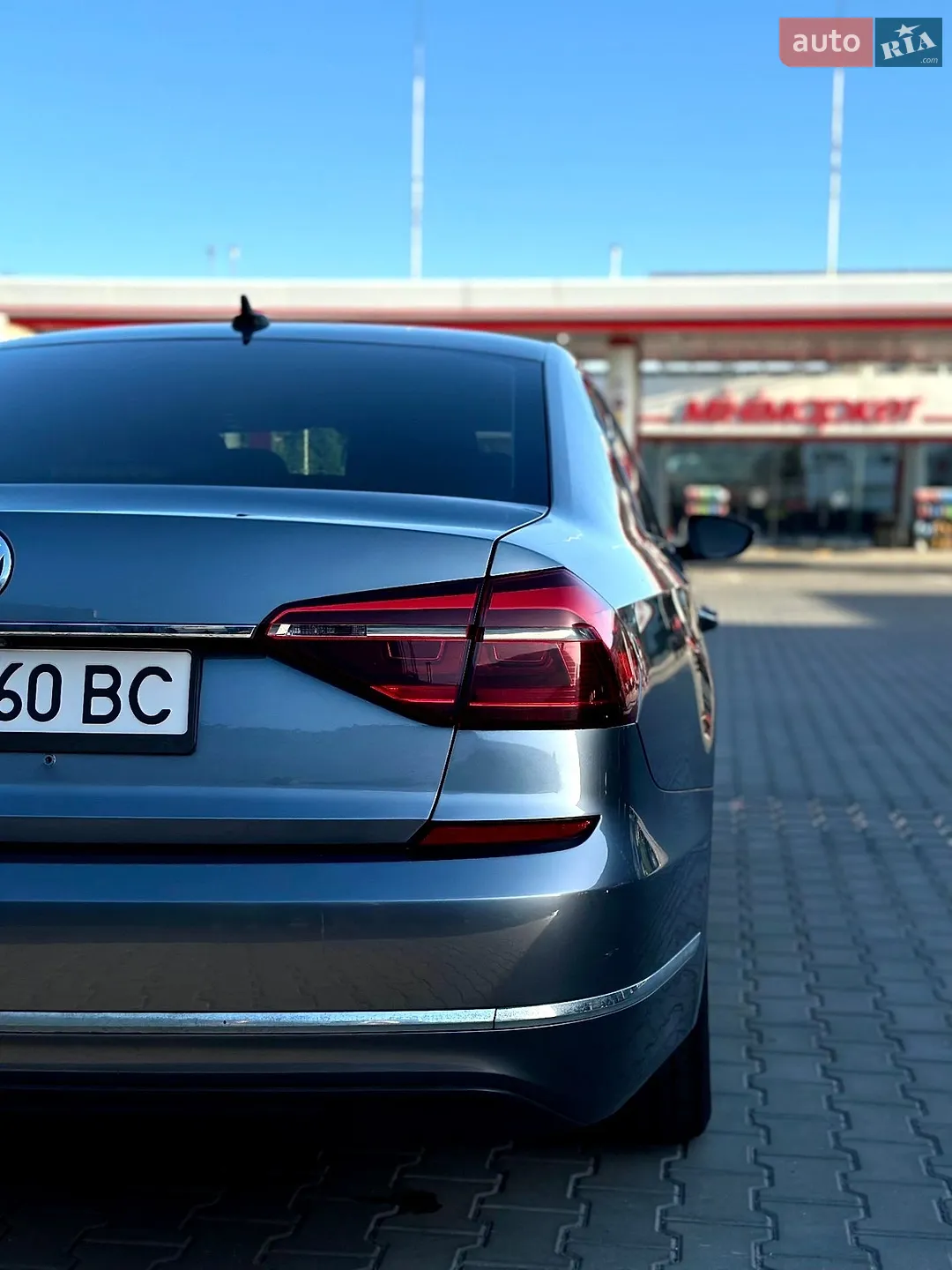 2017 Volkswagen Passat - мініатюра 6