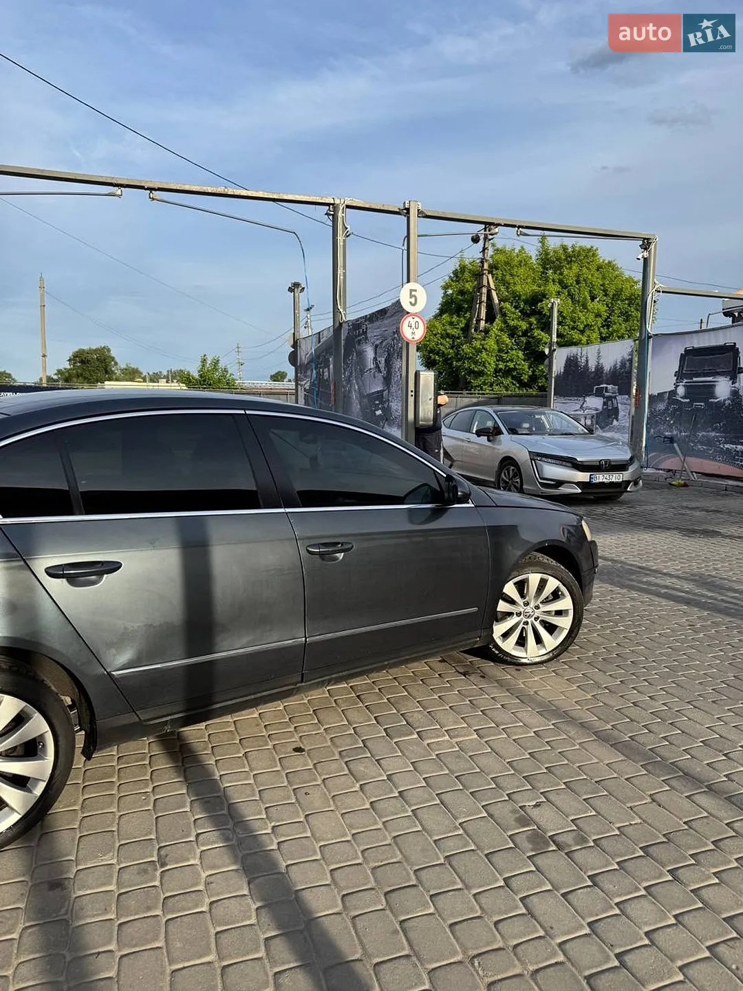 2010 Volkswagen Passat - мініатюра 8