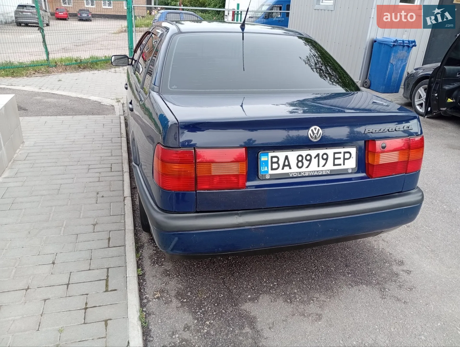 Volkswagen Passat 1996 VIN WVWZZZ3AZTE182448 фото оголошення 4 з 18