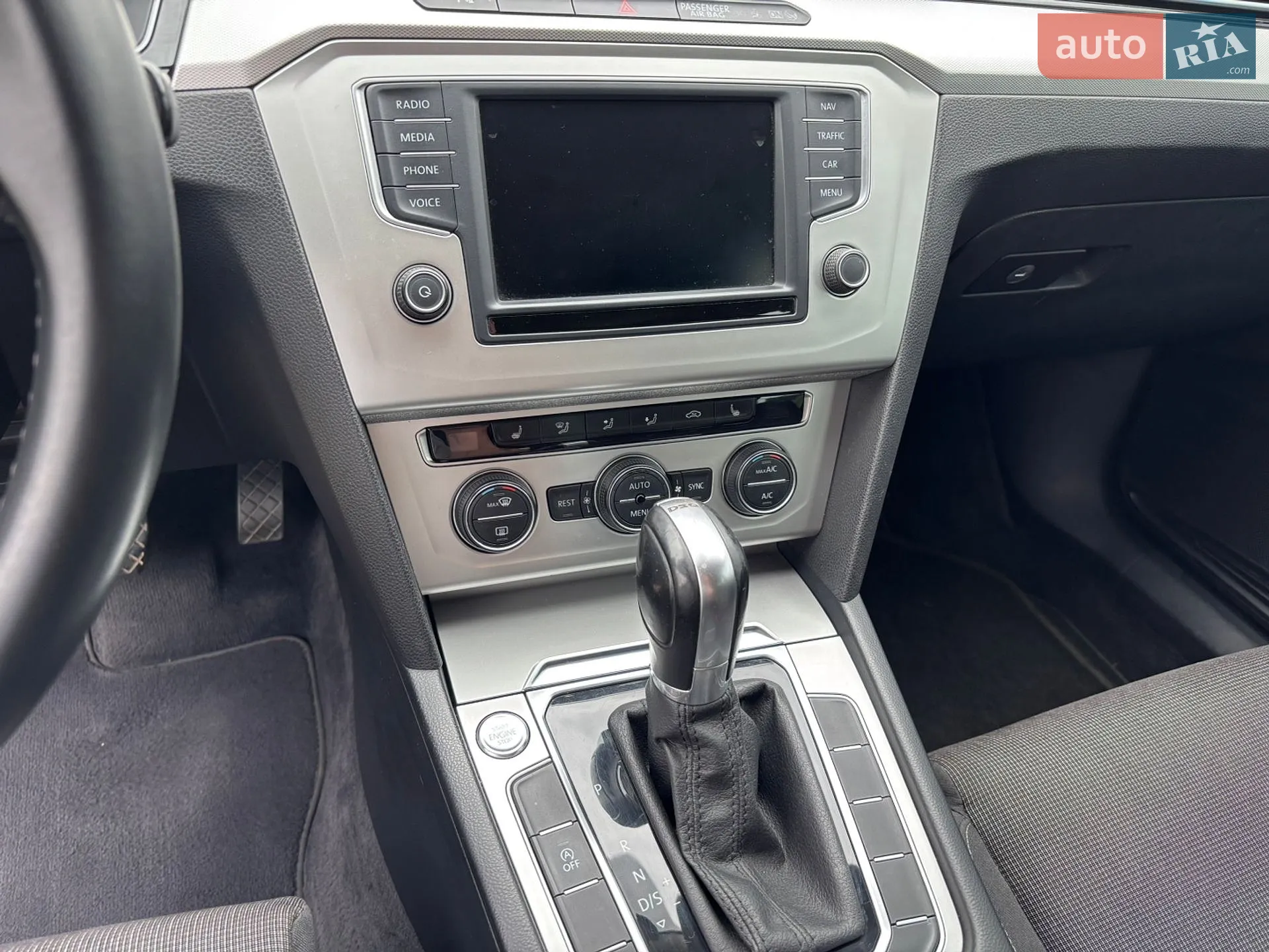 2015 Volkswagen Passat - мініатюра 40