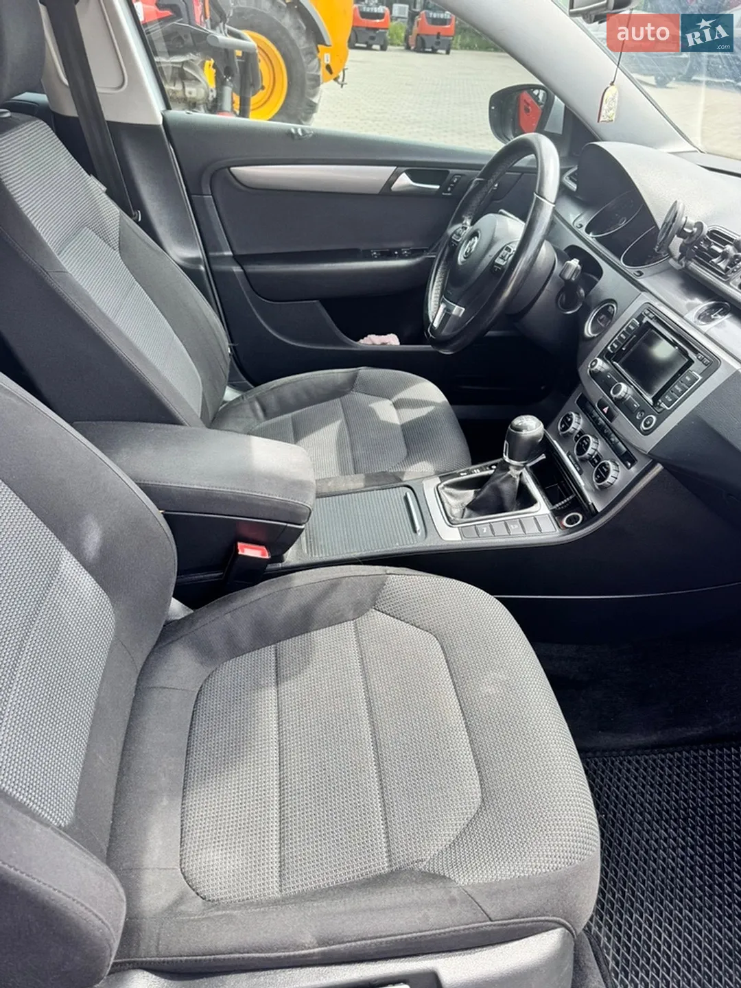 2013 Volkswagen Passat - мініатюра 19