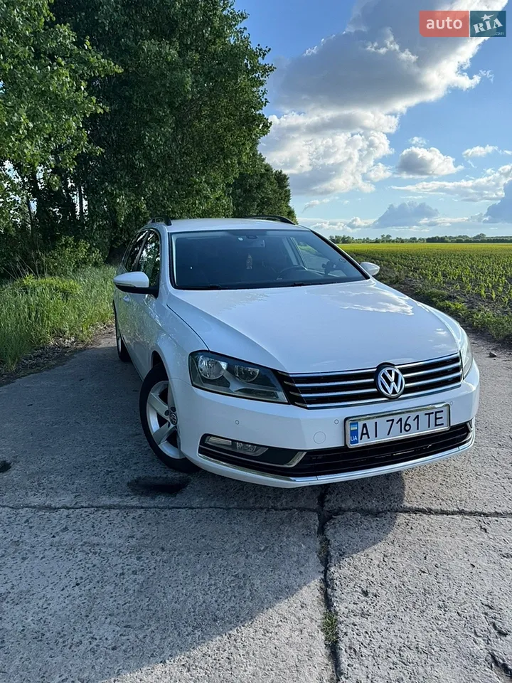 2012 Volkswagen Passat - мініатюра 16