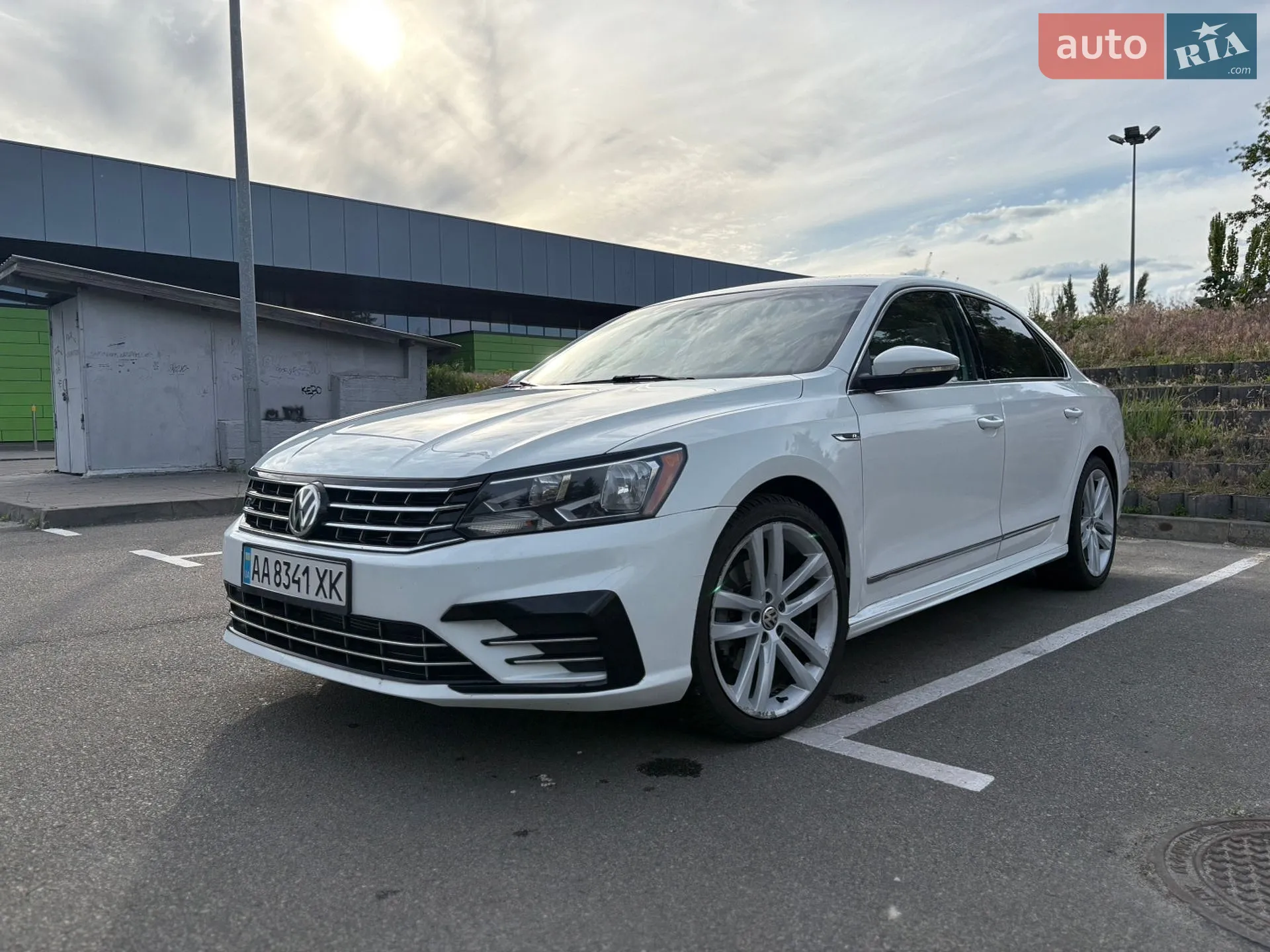 2017 Volkswagen Passat - фото 1