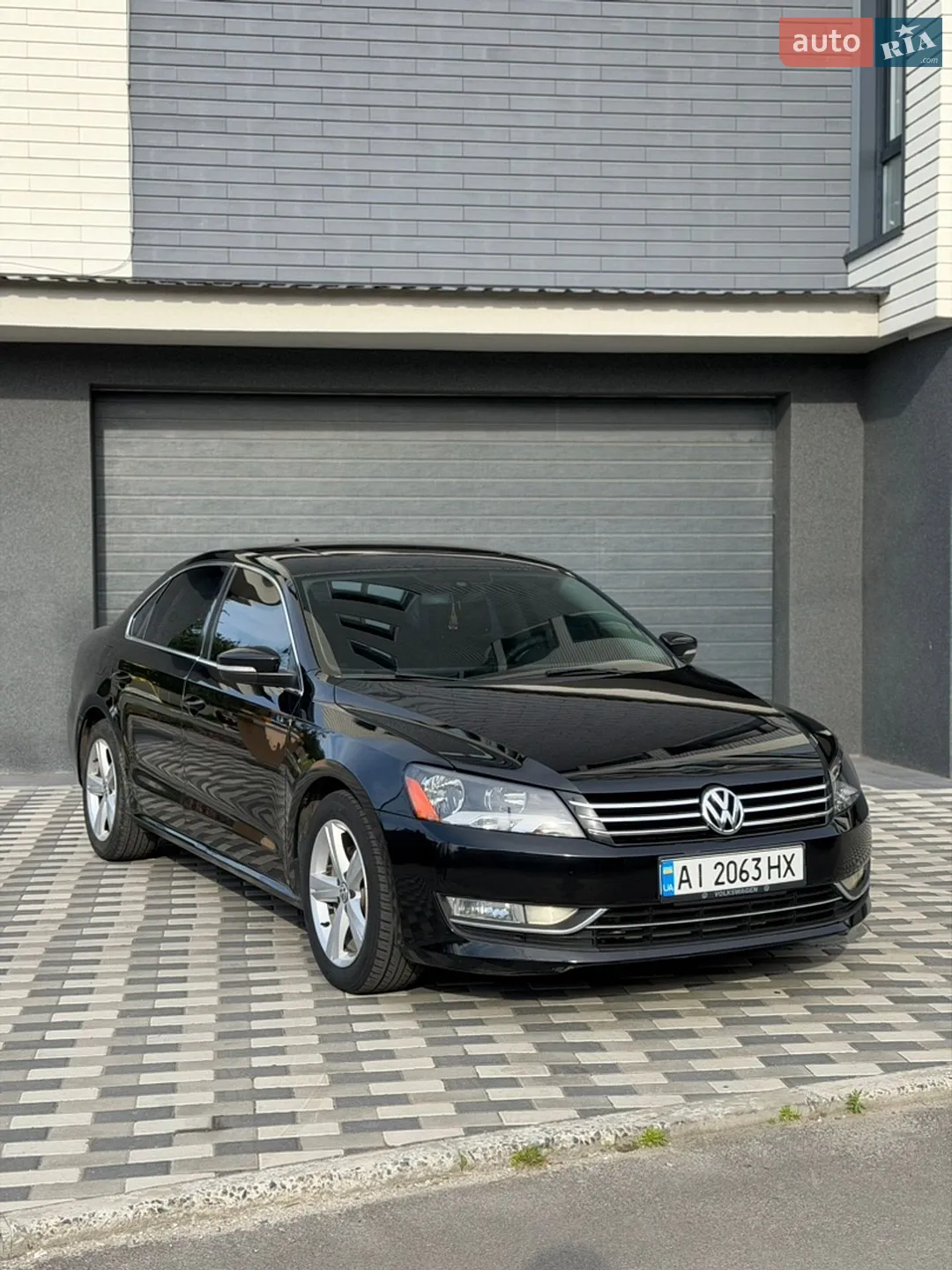 2013 Volkswagen Passat - мініатюра 2