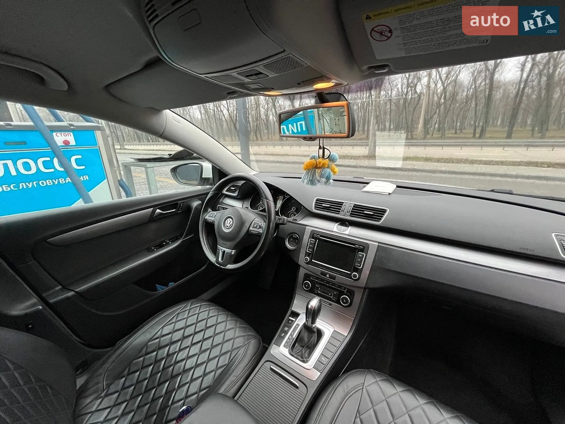 2011 Volkswagen Passat - мініатюра 11
