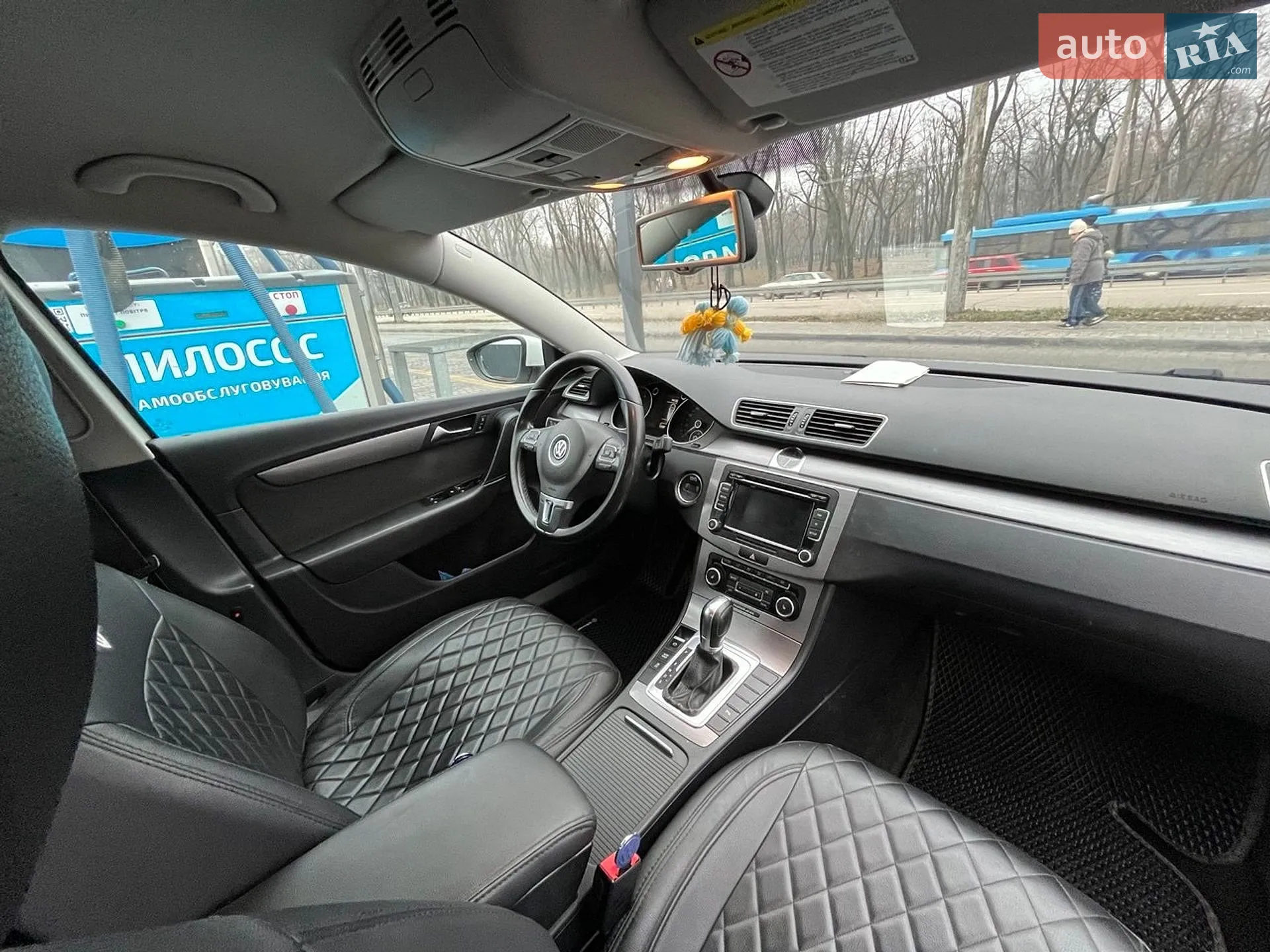 2011 Volkswagen Passat - мініатюра 15