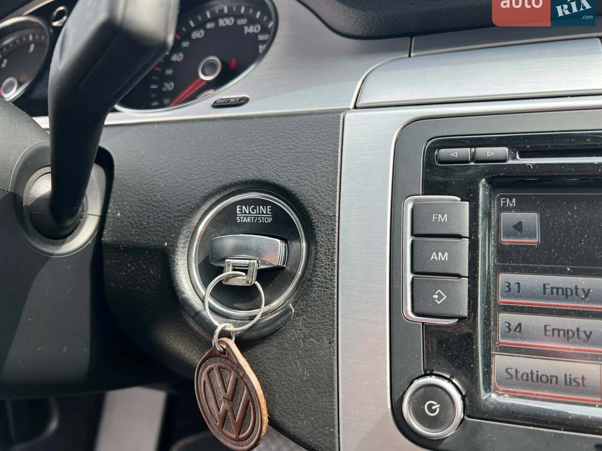 2010 Volkswagen Passat - мініатюра 30