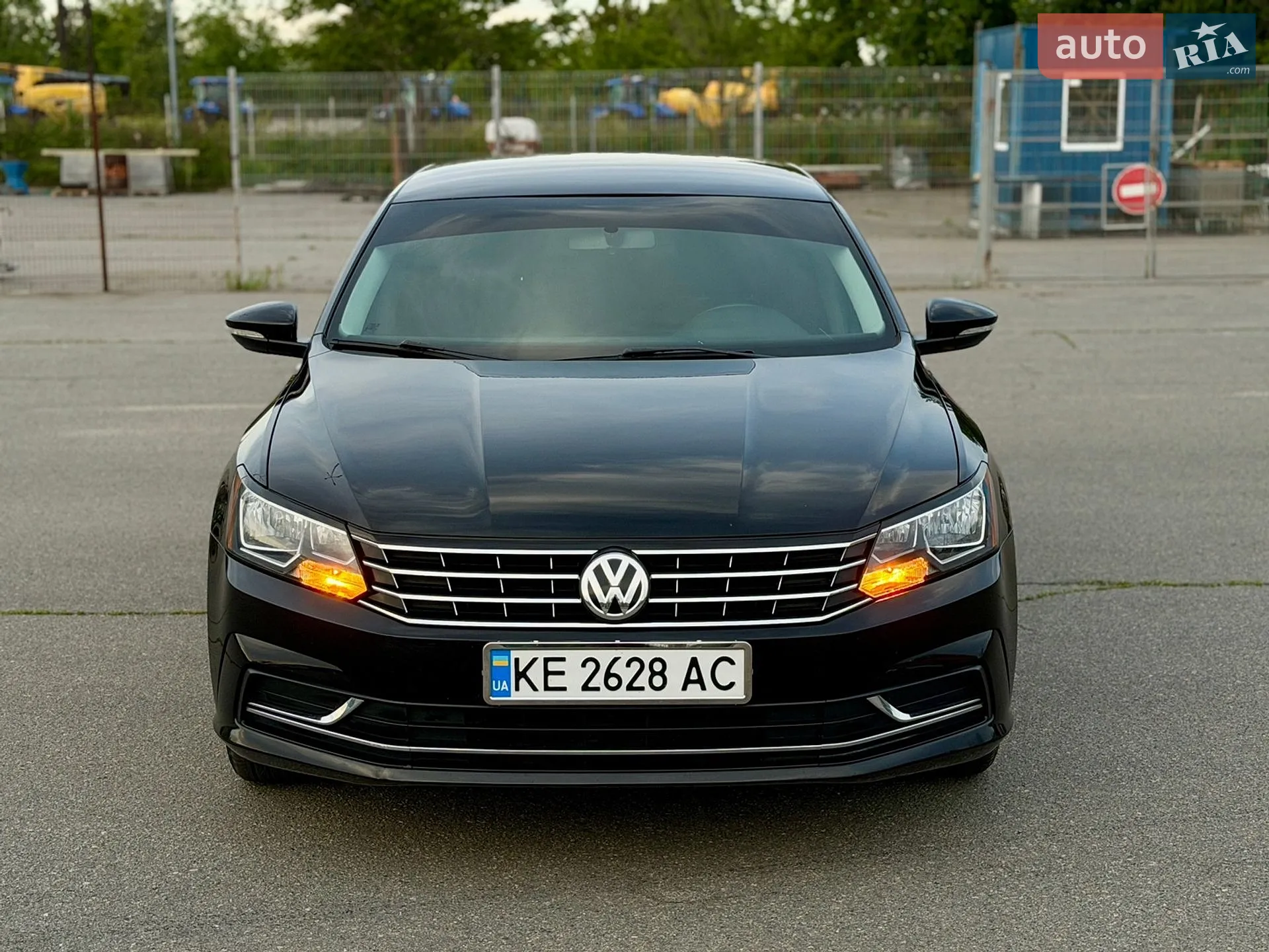 2017 Volkswagen Passat - мініатюра 2